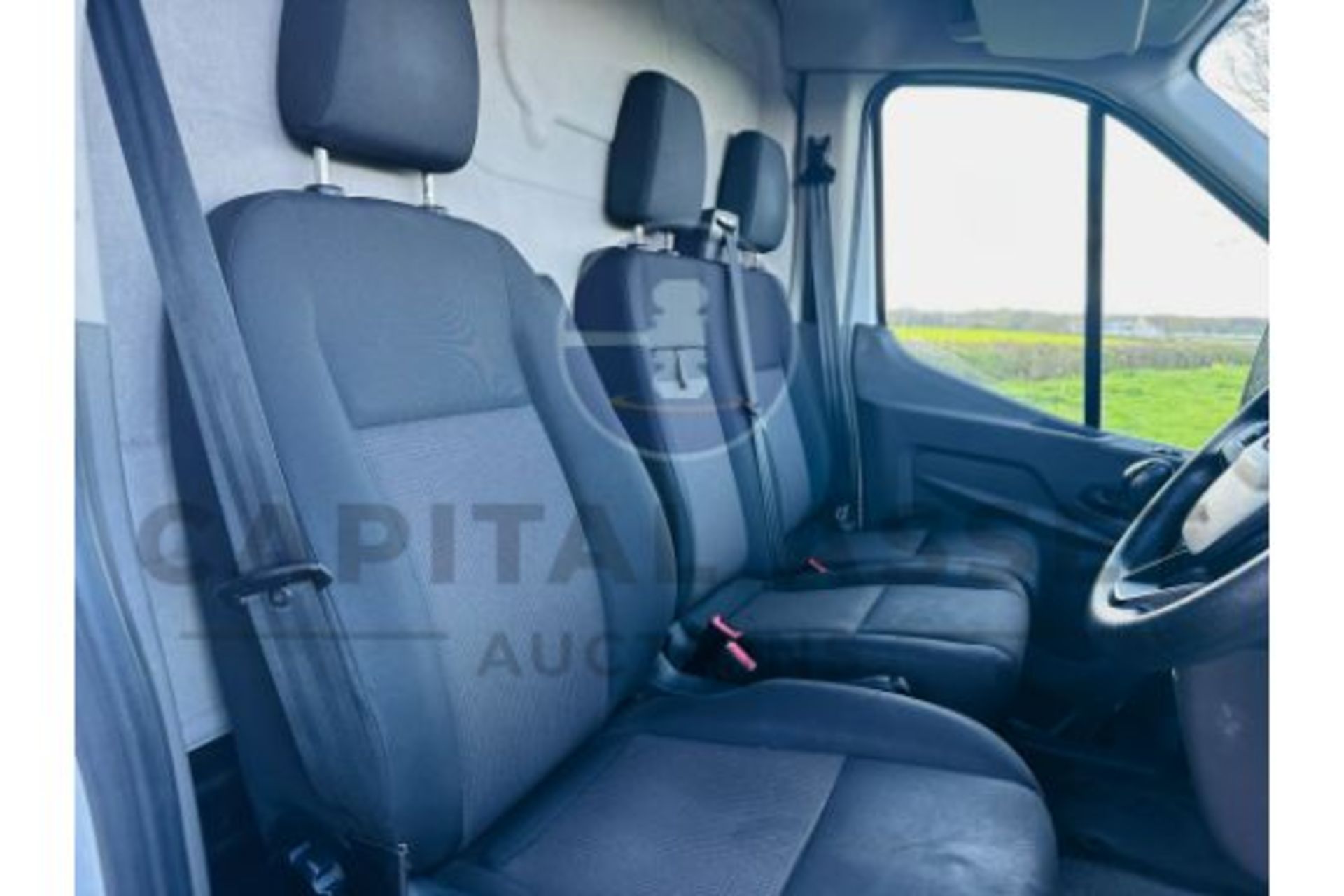 (ON SALE) FORD TRANSIT 2.0TDCI (130) LWB JUMBO - 2021 REG - 1 OWNER - EXTRA LONG WHEEL BASE-"EURO 6" - Bild 19 aus 28