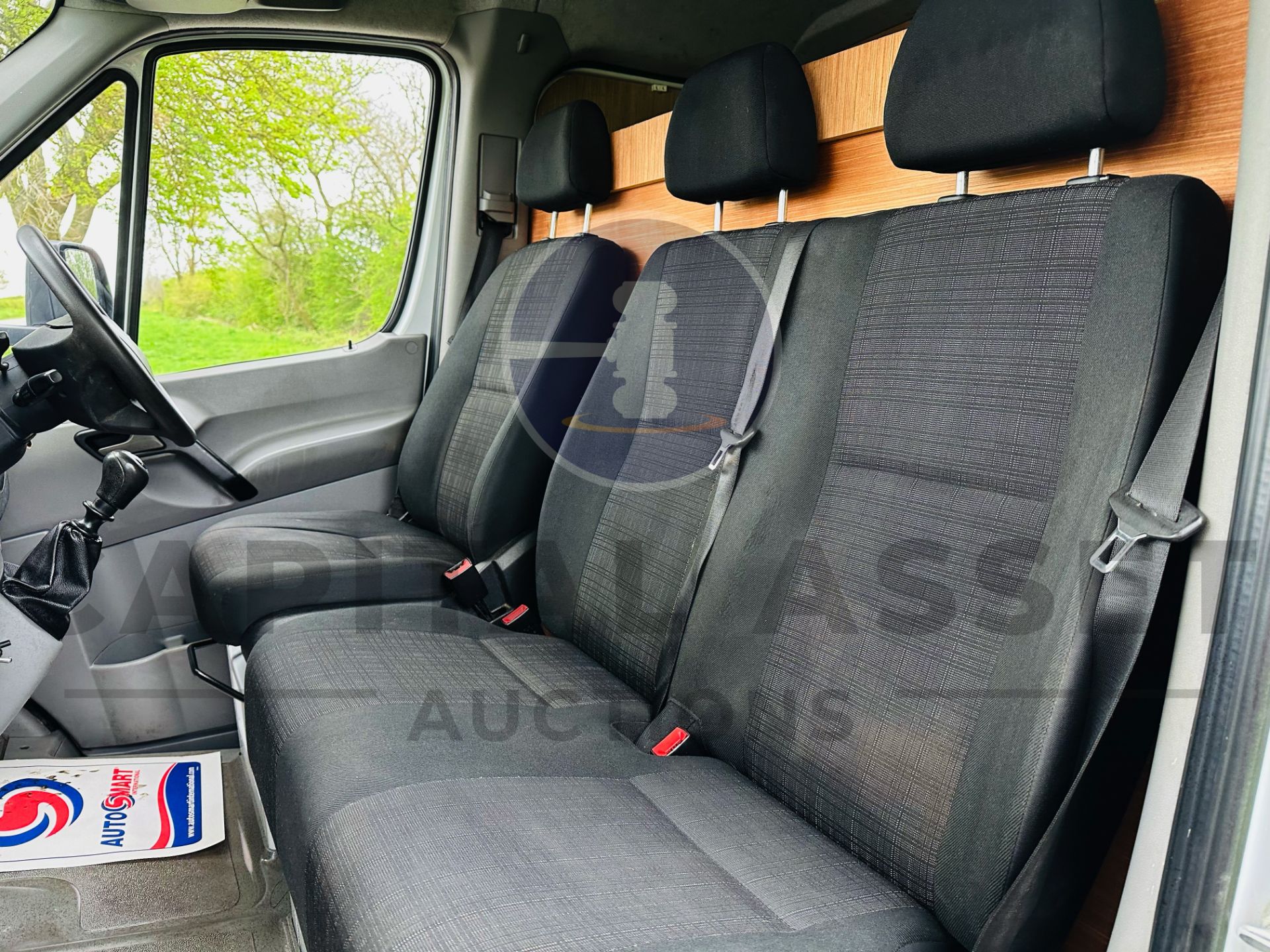 (ON SALE) MERCEDES SPRINTER 314 CDI *DOUBLE CAB TIPPER TRUCK* BLUETEC EDITION - 2019 MODEL 35K MILES - Image 16 of 31