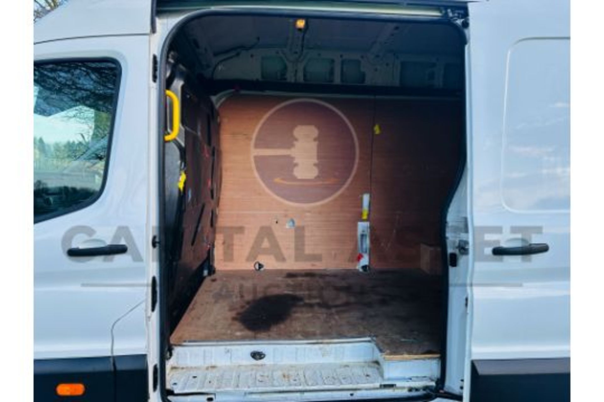 (ON SALE) FORD TRANSIT 2.0TDCI (130) LWB JUMBO - 2021 REG - 1 OWNER - EXTRA LONG WHEEL BASE-"EURO 6" - Image 12 of 28