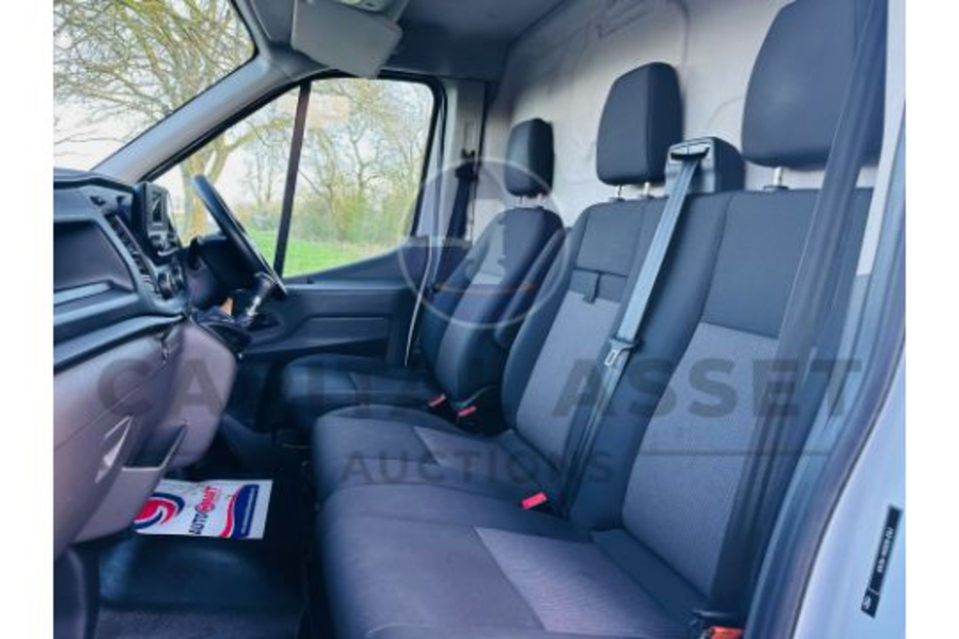 (ON SALE) FORD TRANSIT 2.0TDCI (130) LWB JUMBO - 2021 REG - 1 OWNER - EXTRA LONG WHEEL BASE-"EURO 6" - Bild 16 aus 28