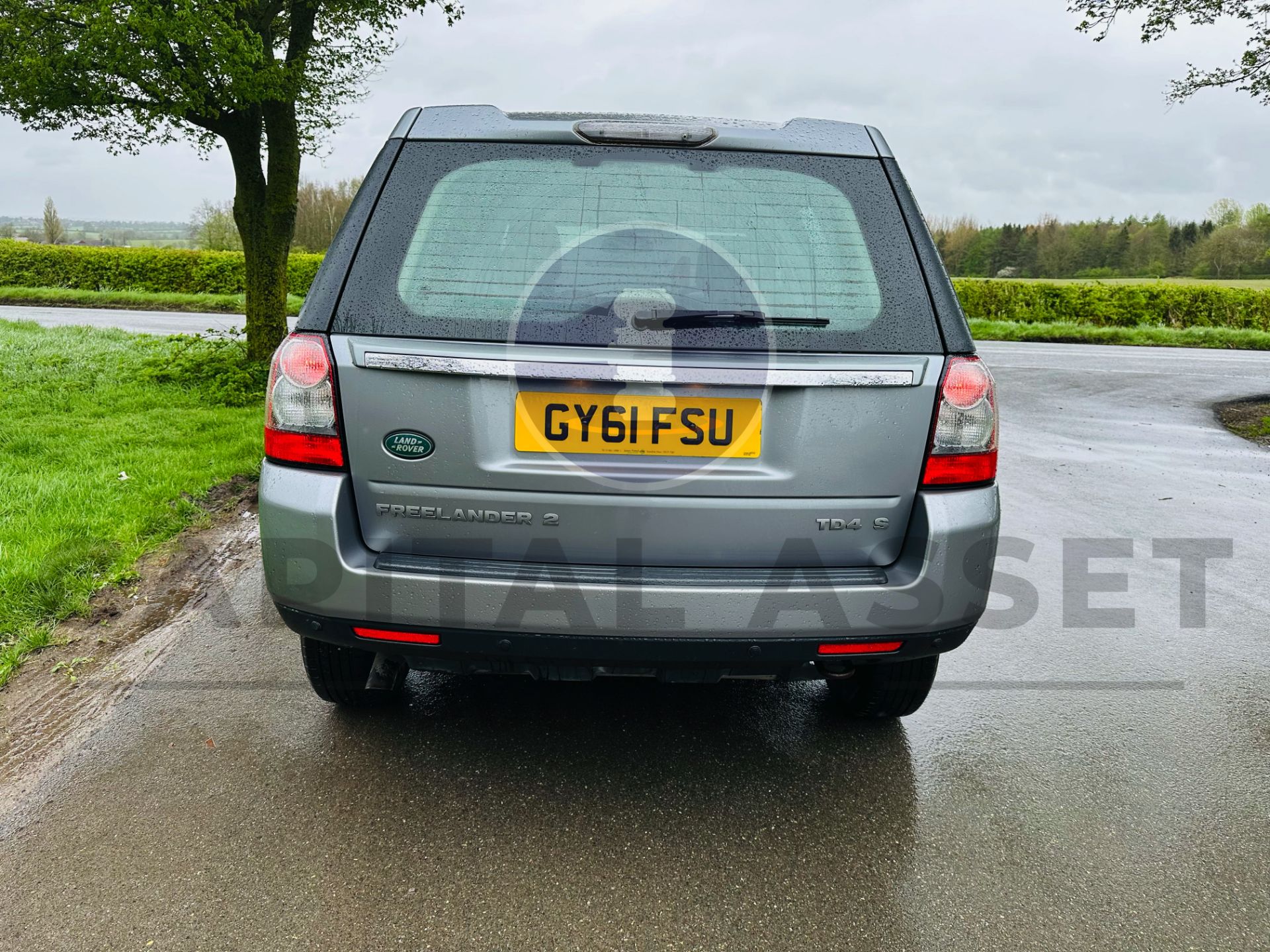 (ON SALE) LANDROVER FREELANDER 2.2TD4 S EDITION "AUTO - 2012 MODEL - AIR CON - FSH - Image 8 of 33