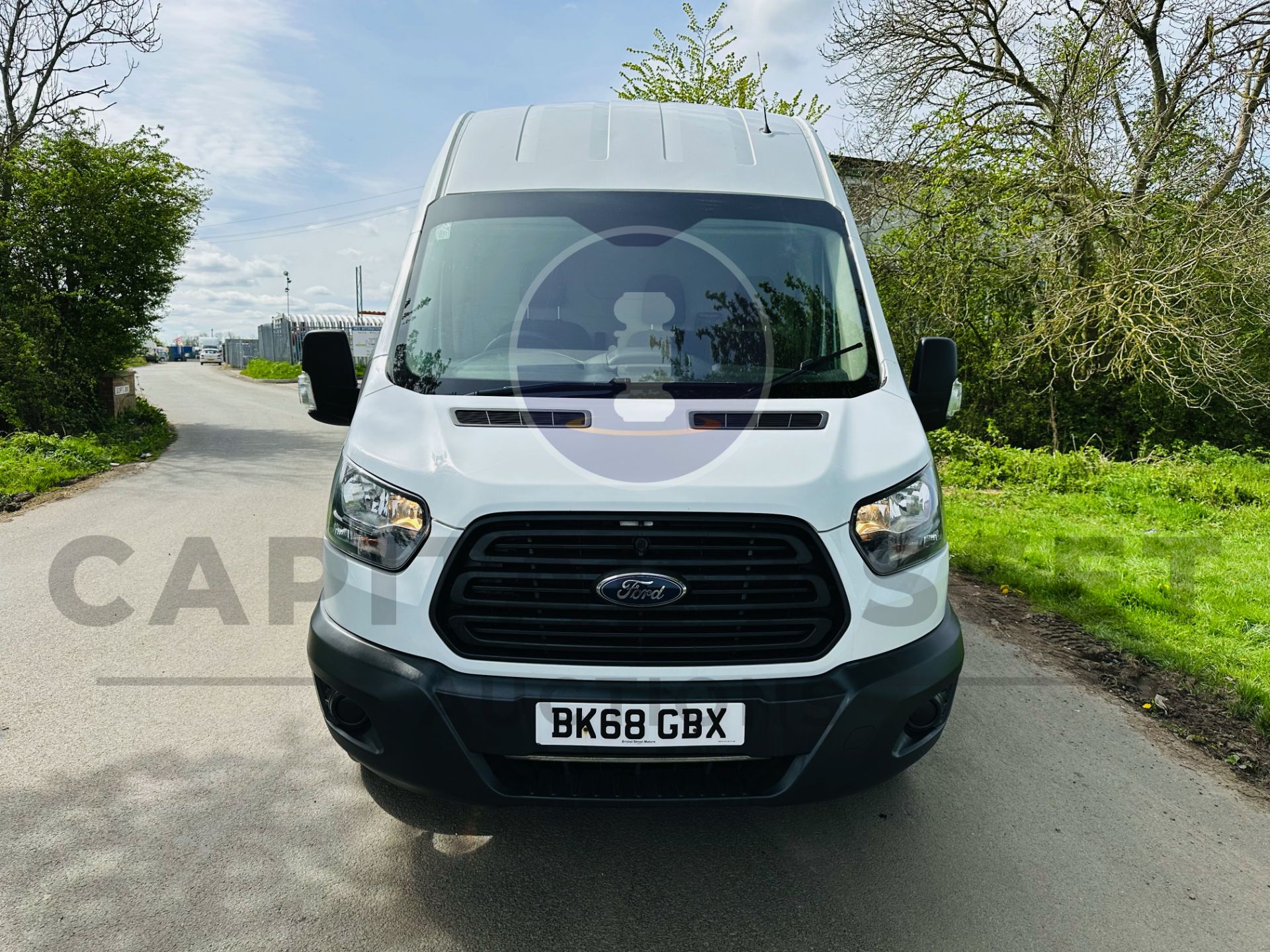 FORD TRANSIT 350 2.0 TDCI *ECOBLUE EDITION* LWB HIGH TOP - EURO 6 - 2019 MODEL - 1 OWNER - LOOK!!! - Image 3 of 32