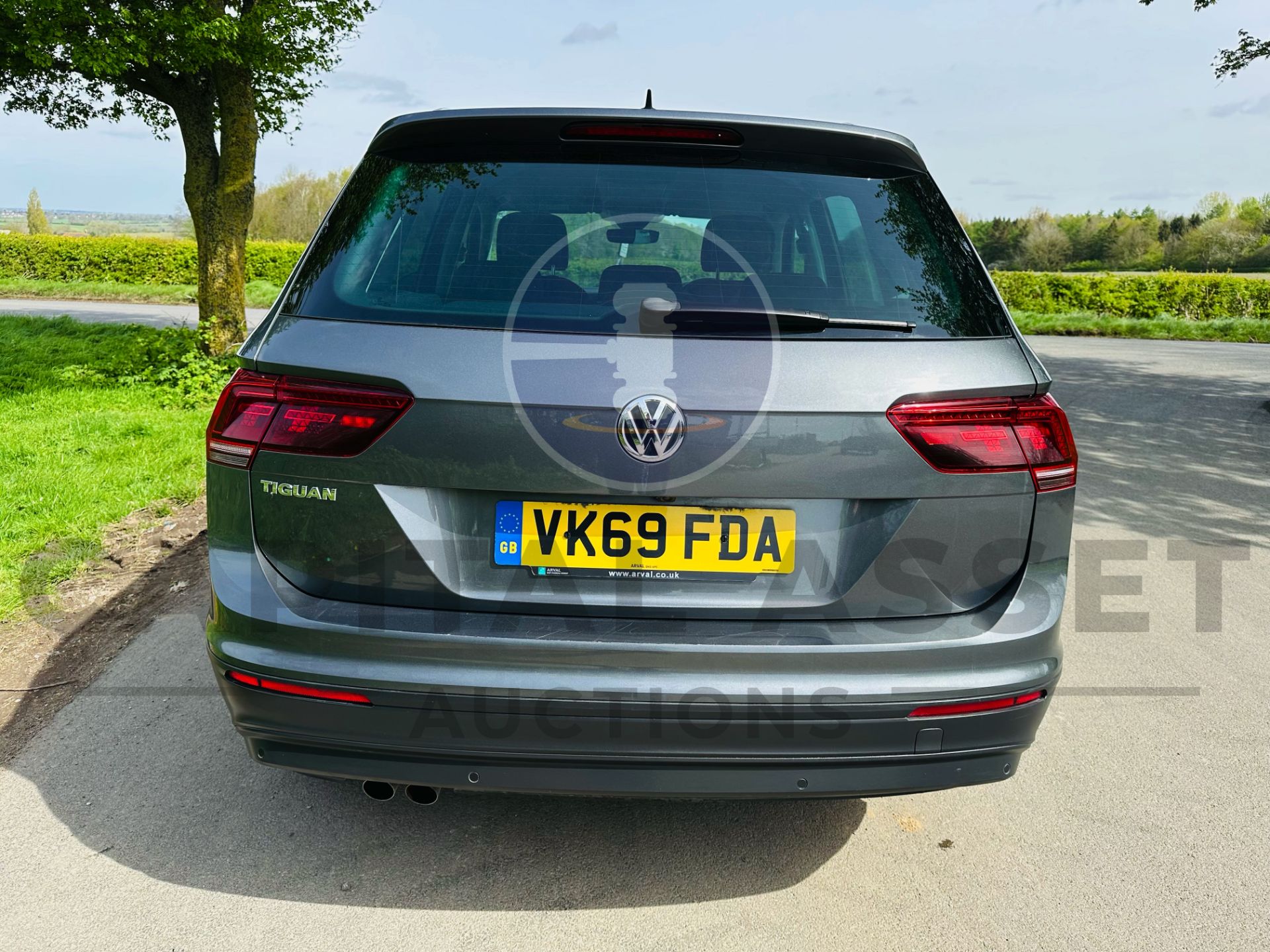 (ON SALE) VOLKSWAGEN TIGUAN *MATCH EDITION* 5 DOOR SUV (2020-EURO 6) 1.5 TSI EVO - AUTO STOP START - Image 9 of 42