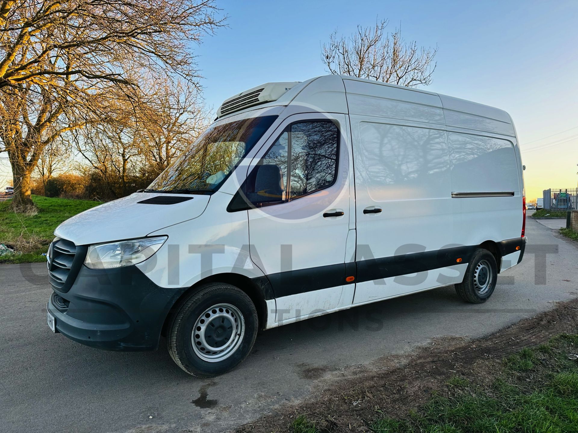 MERCEDES-BENZ SPRINTER 314 CDI *MWB - REFRIGERATED VAN* (2019 - FACELIFT MODEL) *OVERNIGHT STANDBY* - Image 5 of 32