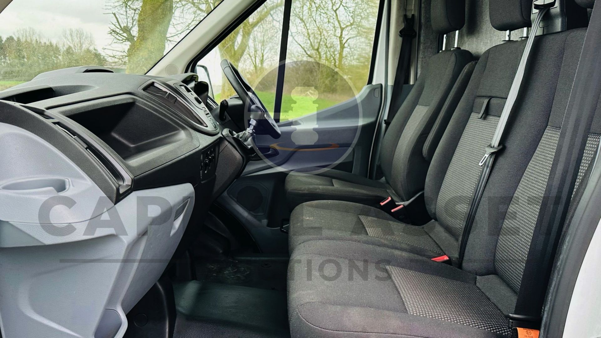 FORD TRANSIT 130 T350 *LWB - REFRIGERATED VAN* (2019 - EURO 6) 2.0 TDCI - 6 SPEED *EURO 6* (3500 KG) - Image 23 of 39