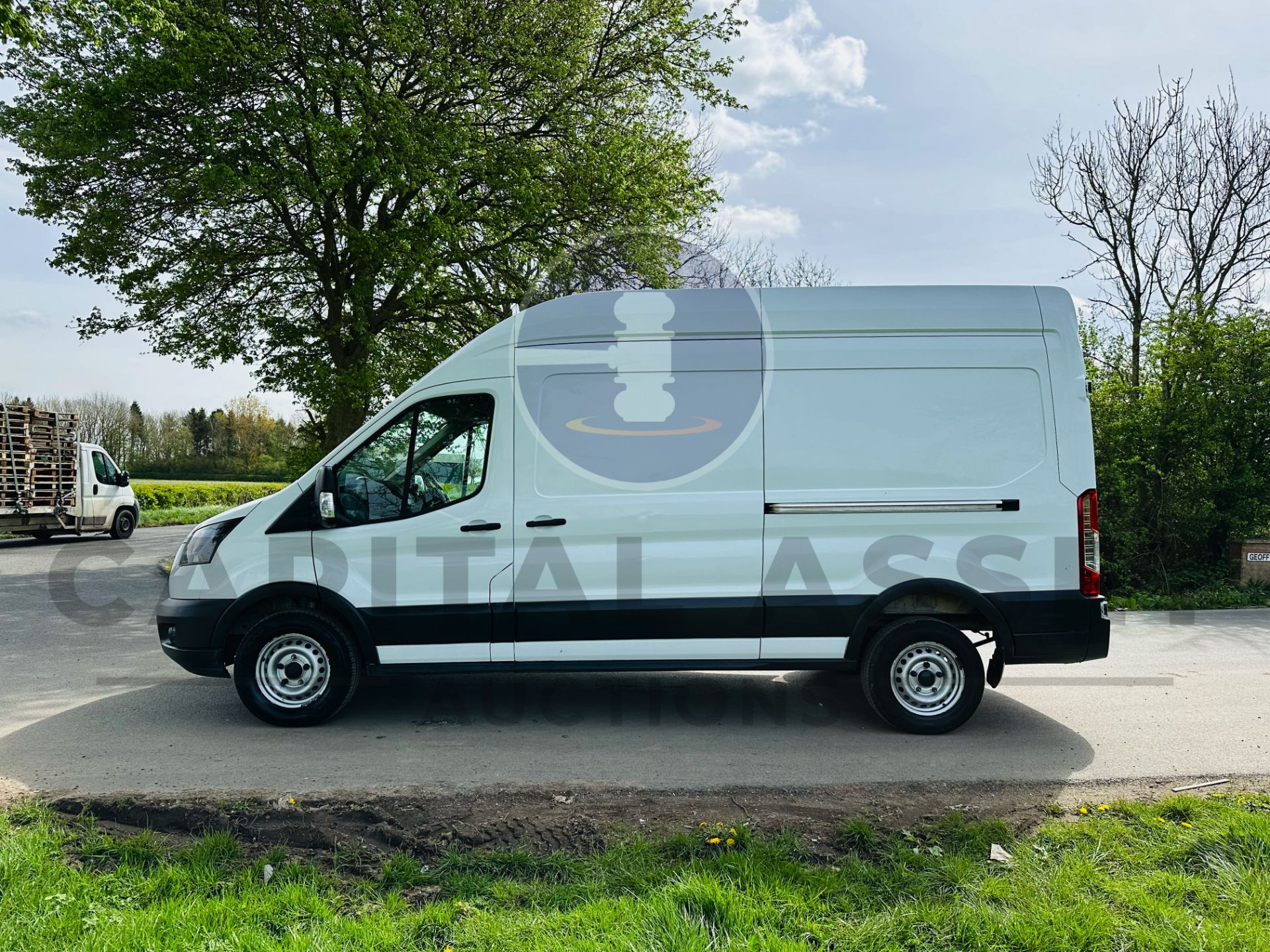 FORD TRANSIT 350 2.0 TDCI *ECOBLUE EDITION* LWB HIGH TOP - EURO 6 - 2019 MODEL - 1 OWNER - LOOK!!! - Image 6 of 32