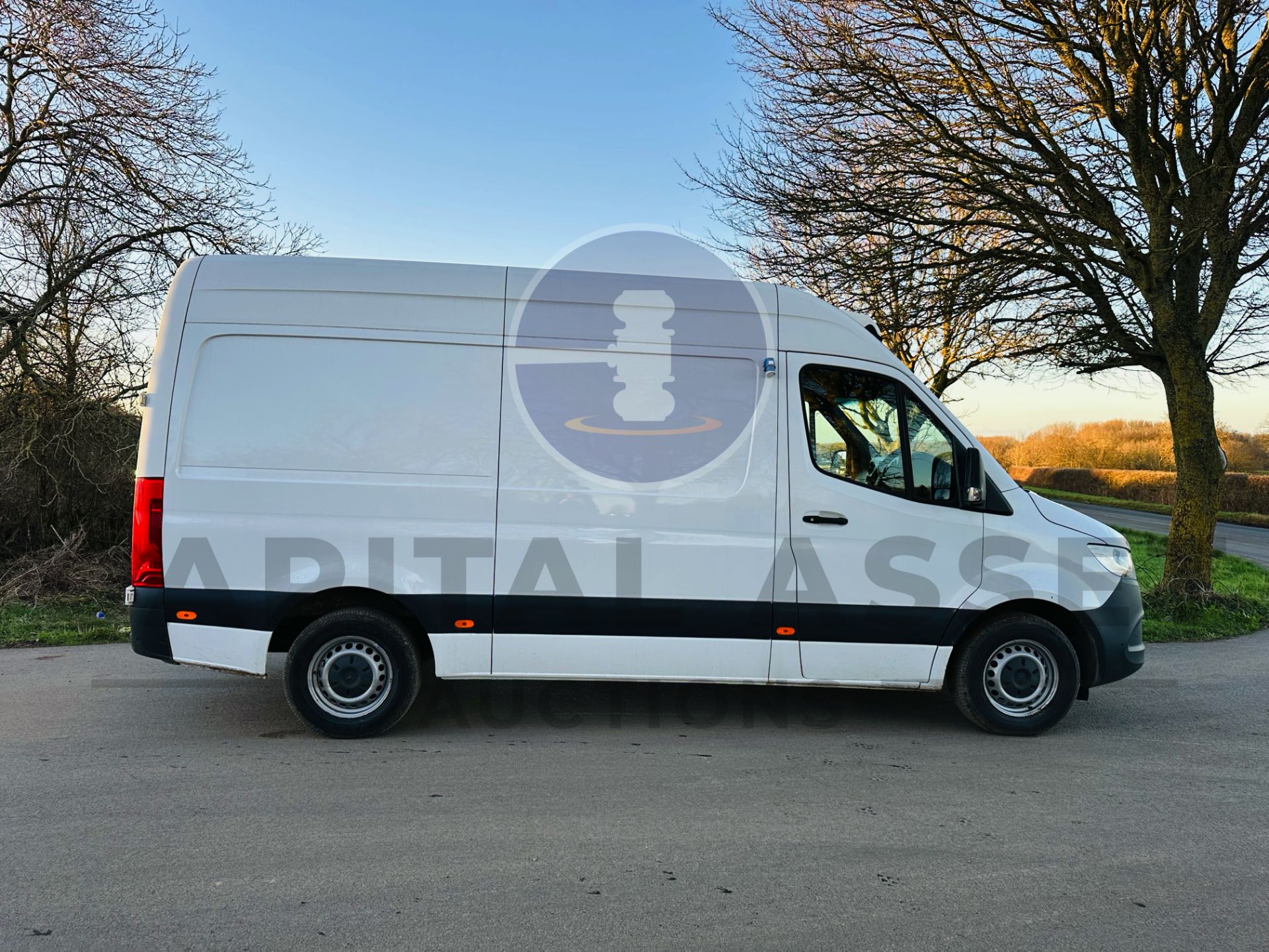 MERCEDES-BENZ SPRINTER 314 CDI *MWB - REFRIGERATED VAN* (2019 - FACELIFT MODEL) *OVERNIGHT STANDBY* - Image 10 of 32