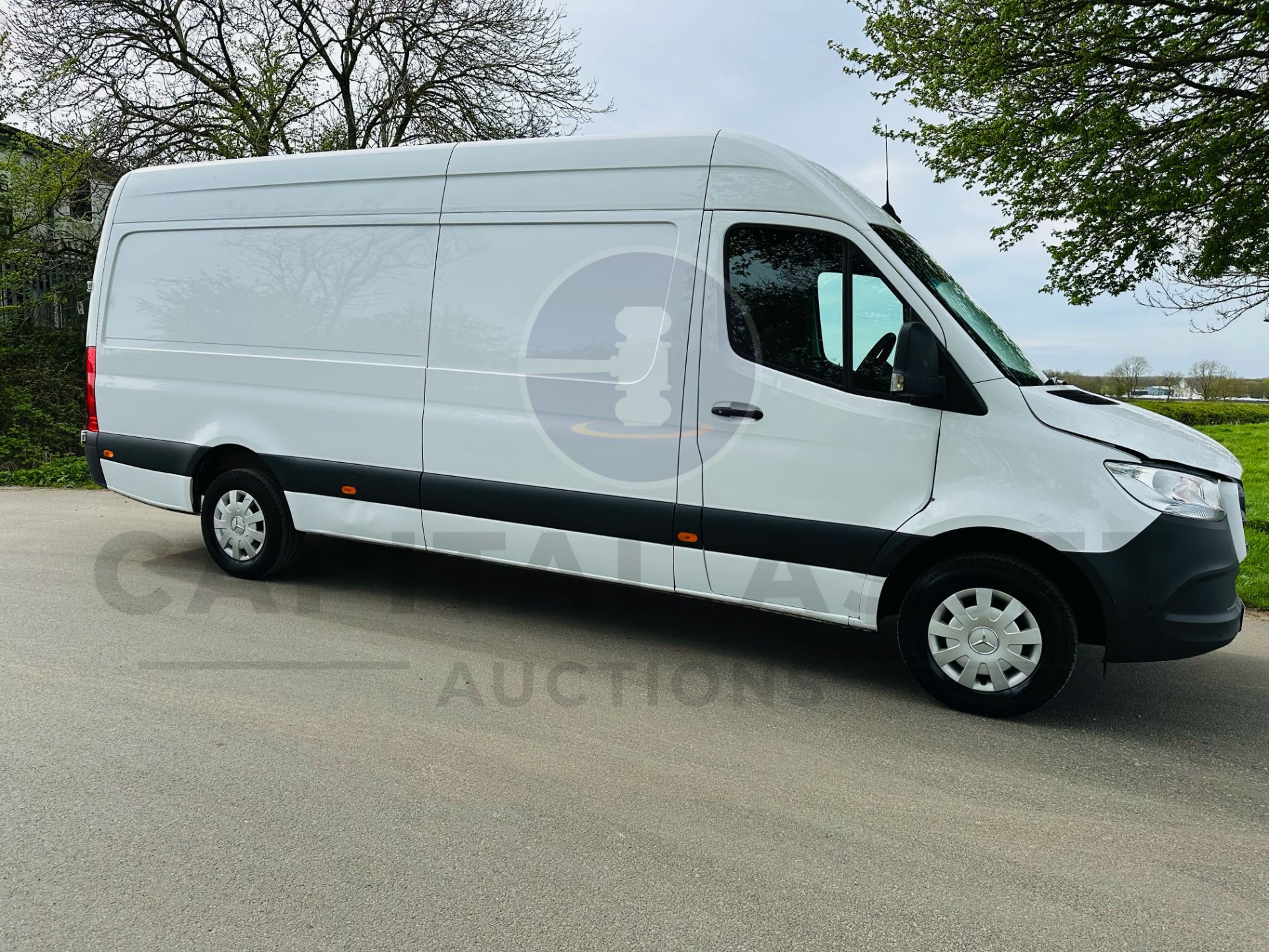 (ON SALE) MERCEDES-BENZ SPRINTER 315 CDI *PREMIUM EDITION* LWB HI-ROOF (2023) *A/C* (ONLY 15K MILES) - Image 7 of 31