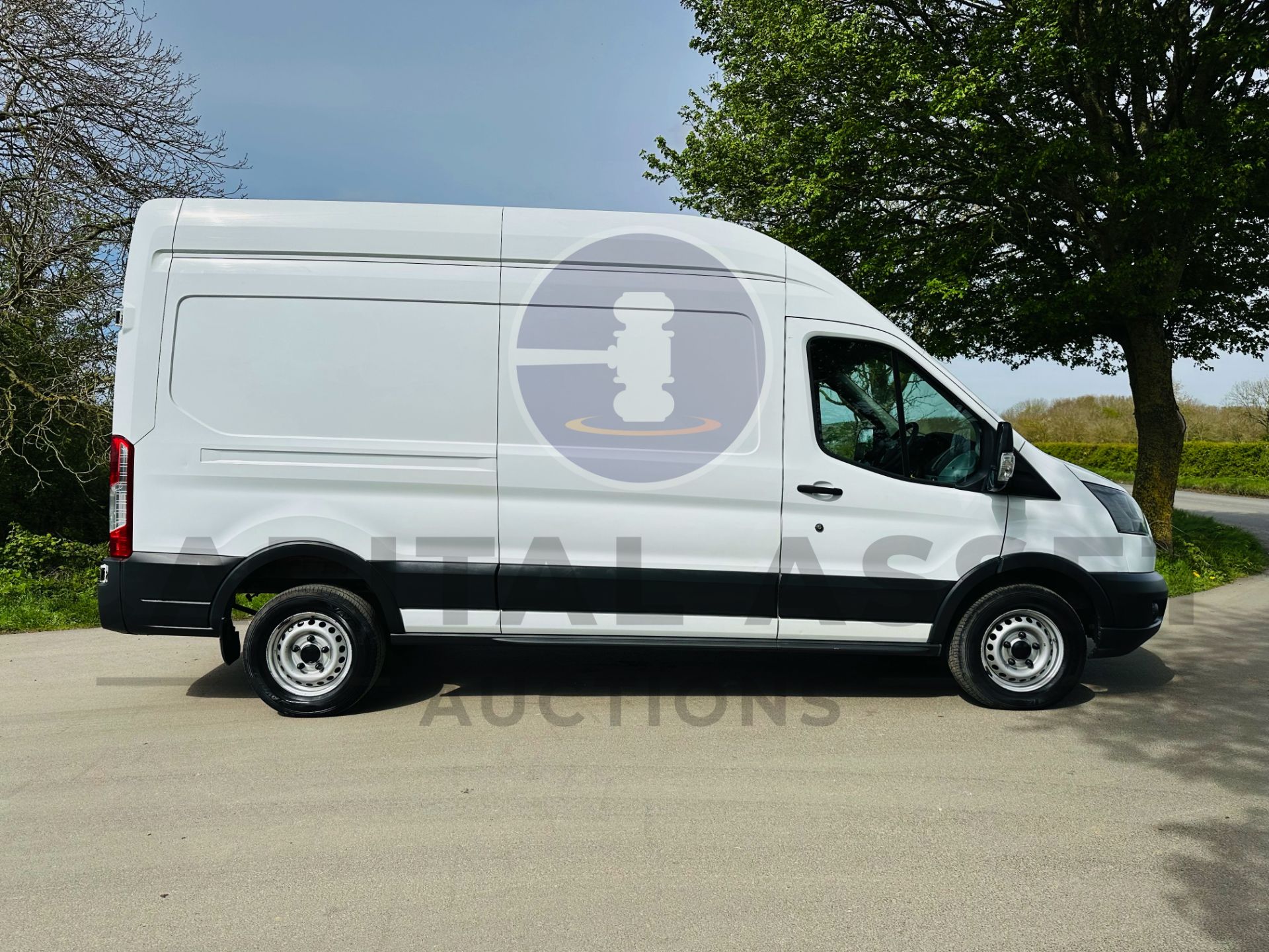 FORD TRANSIT 350 2.0 TDCI *ECOBLUE EDITION* LWB HIGH TOP - EURO 6 - 2019 MODEL - 1 OWNER - LOOK!!! - Image 10 of 32