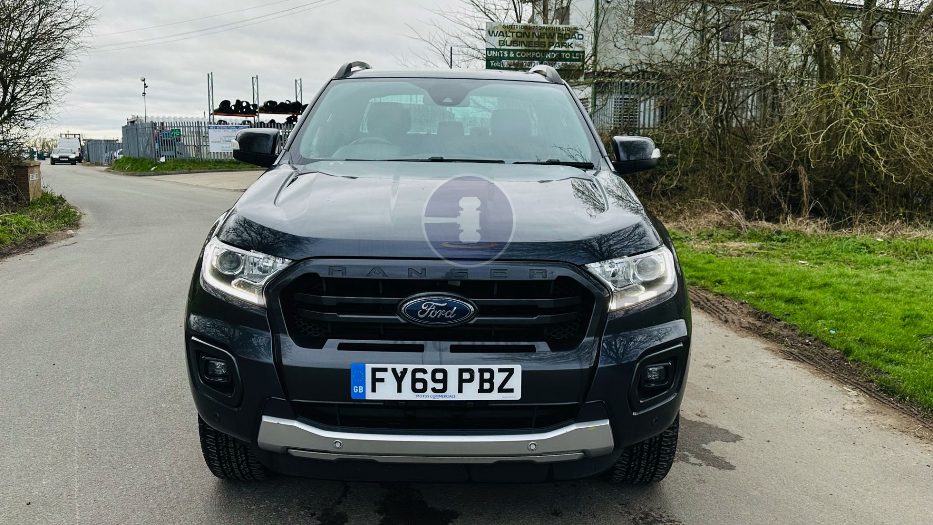 (On Sale) FORD RANGER *WILDTRAK EDITION* DOUBLE CAB PICK-UP (69 REG - EURO 6) 3.2 TDCI - AUTOMATIC - Image 4 of 49