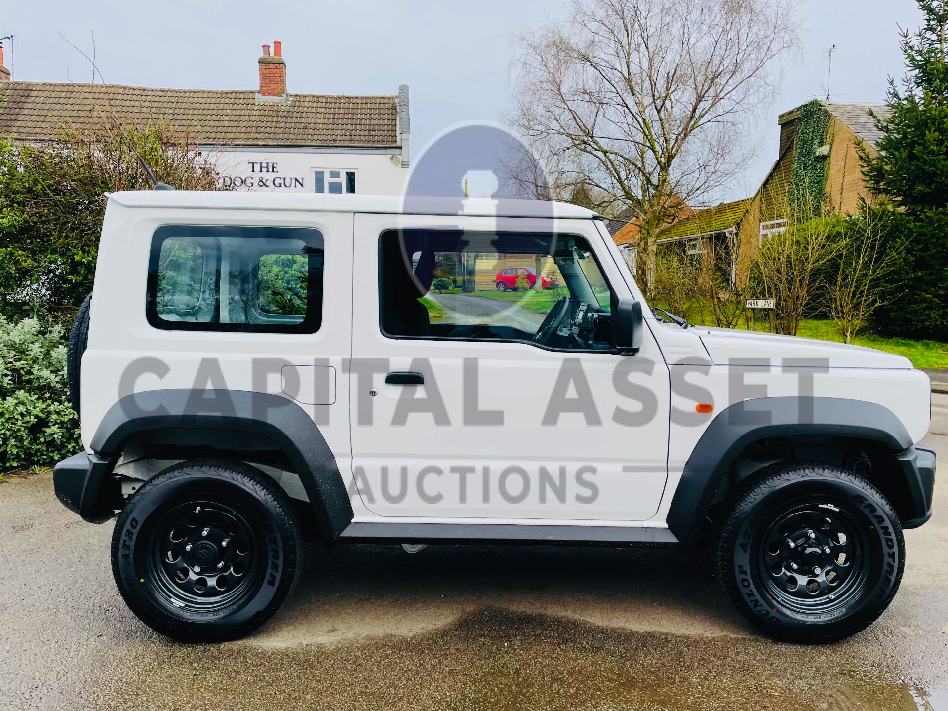 (ON SALE) SUZUKI JIMNY ALLGRIP (24 REG - BRAND NEW) DELIVERY MILEAGE ONLY - BEAT THE WAITING LIST - Image 9 of 24