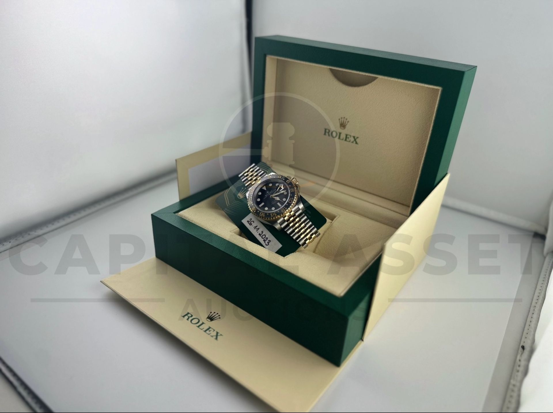 (On Sale) ROLEX GMT-MASTER II *GUINNESS* (NOVEMBER 2023 - UNWORN) 18CT GOLD & OYSTER STEEL - Image 26 of 31