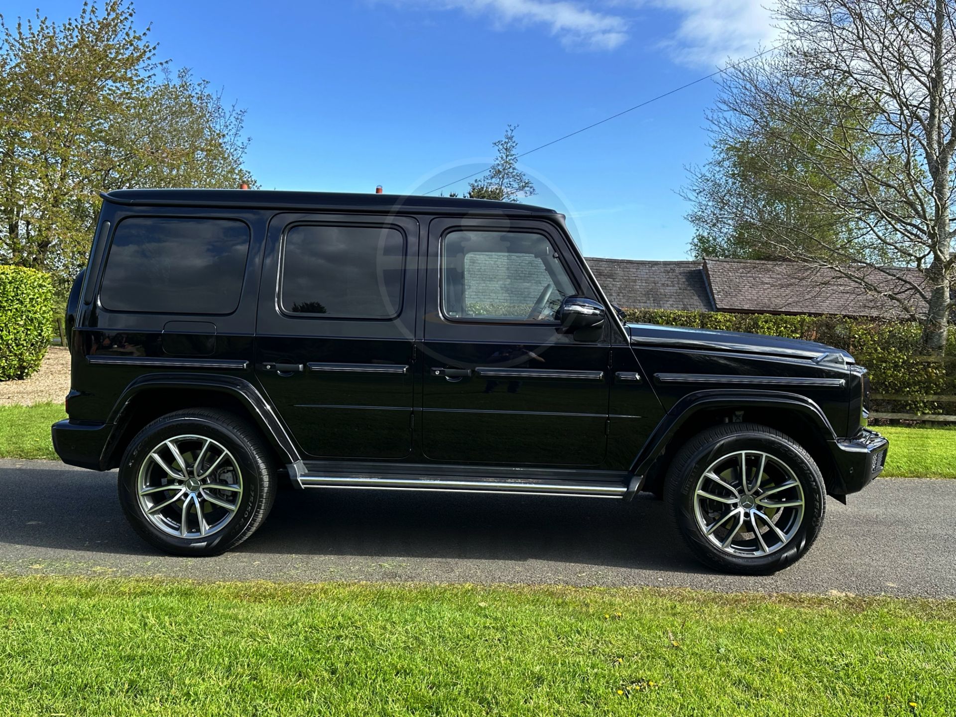 (On Sale) MERCEDES-BENZ G400D *AMG LINE PREMIUM PLUS* (2023 73 REG) *NIGHT PACKAGE - ULTIMATE SPEC* - Bild 18 aus 66