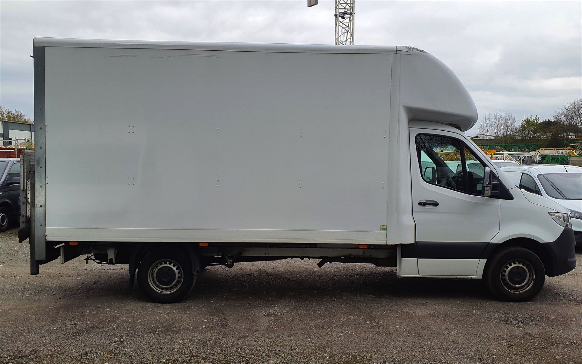 MERCEDES-BENZ SPRINTER 314 CDI *LUTON / BOX VAN W/ ELECTRIC TAIL LIFT* (2021 - FACELIFT MODEL) - FSH - Image 7 of 12