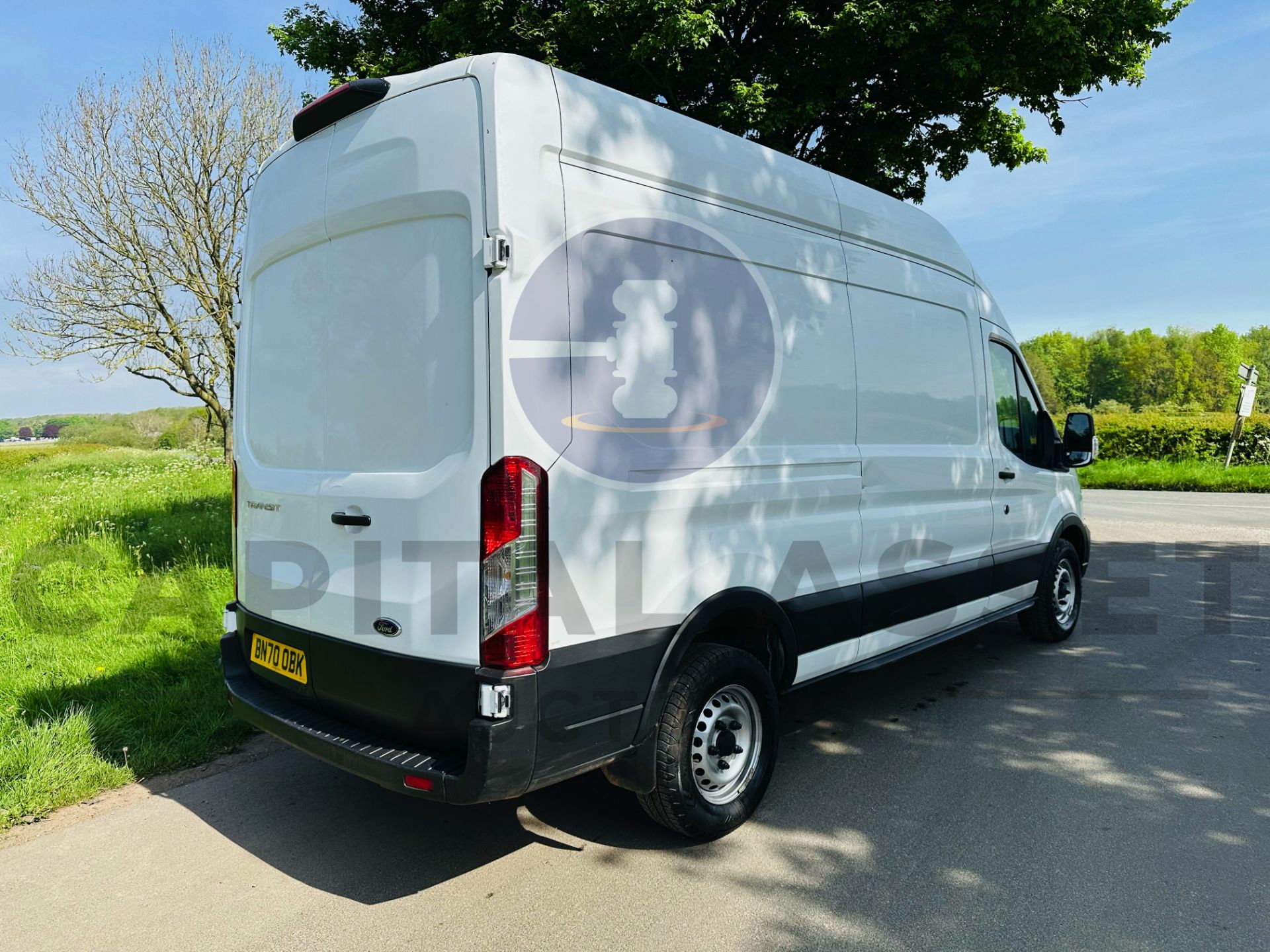 FORD TRANSIT 130 T350 RWD *LWB HI-ROOF* (2021 - EURO 6) 2.0 TDCI 'ECO-BLUE' *LEADER EDITION* - Image 9 of 31