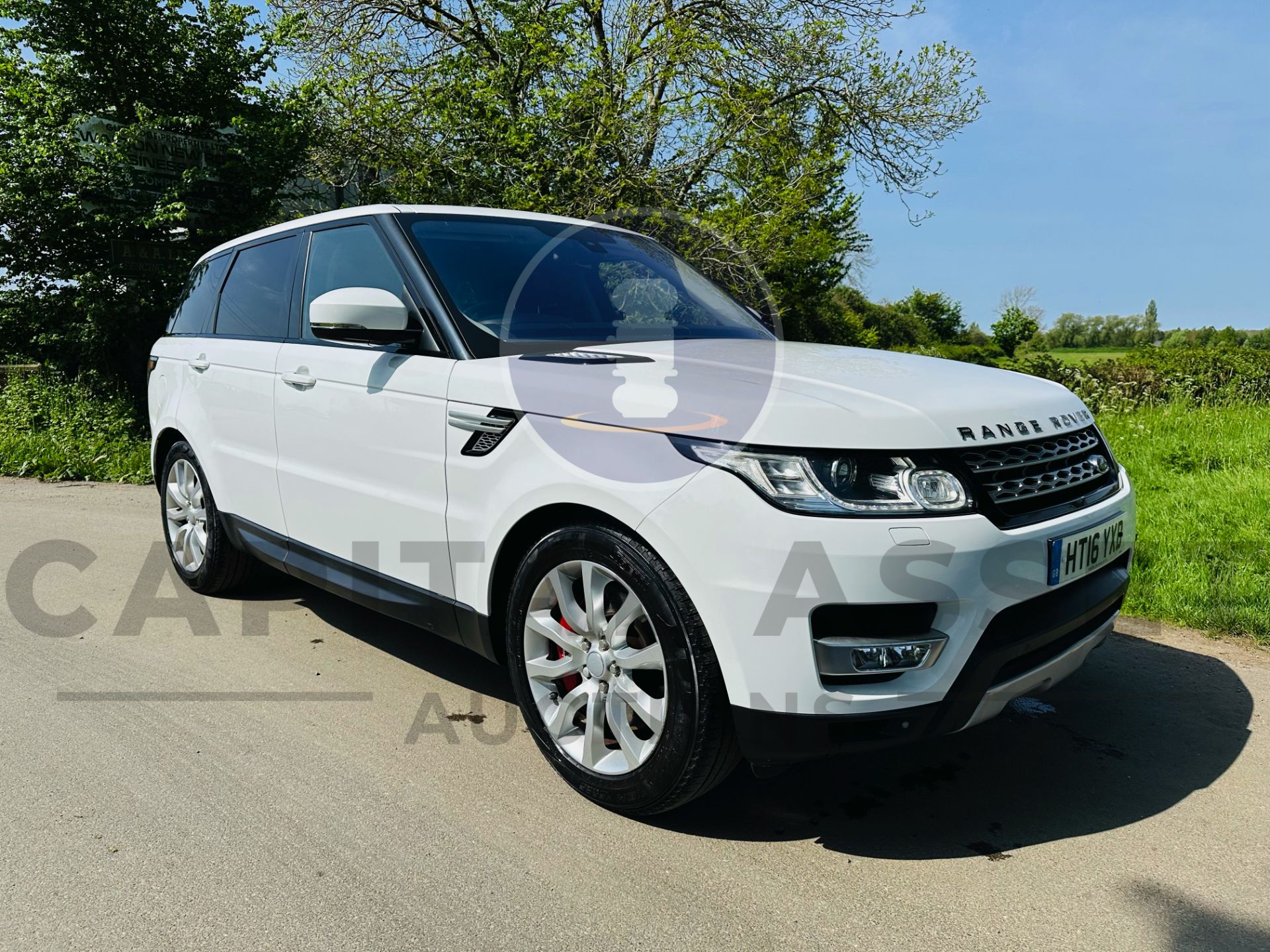 RANGE ROVER SPORT *HSE EDITION* (2016 - FACELIFT MODEL) 3.0 SDV6 - 306 BHP - AUTOMATIC *HUGE SPEC* - Image 2 of 53