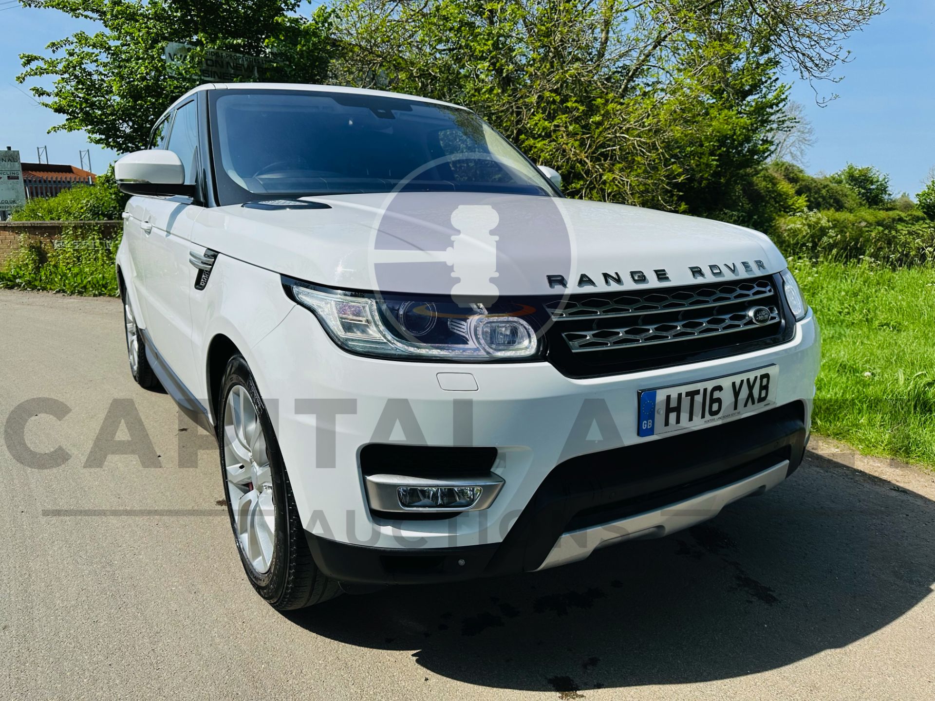 RANGE ROVER SPORT *HSE EDITION* (2016 - FACELIFT MODEL) 3.0 SDV6 - 306 BHP - AUTOMATIC *HUGE SPEC* - Image 3 of 53