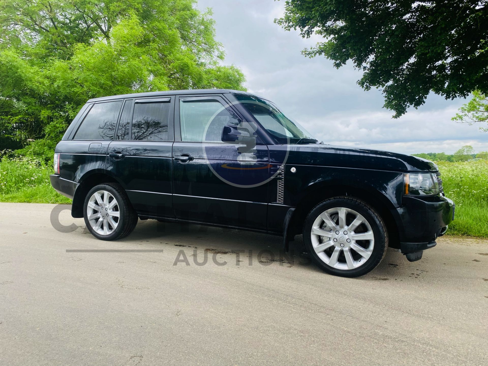 RANGE ROVER 4.4 "TDV8" VOGUE SE (2012 MODEL) SERVICE HISTORY - ELECTRIC ROOF - LEATHER - SAT NAV