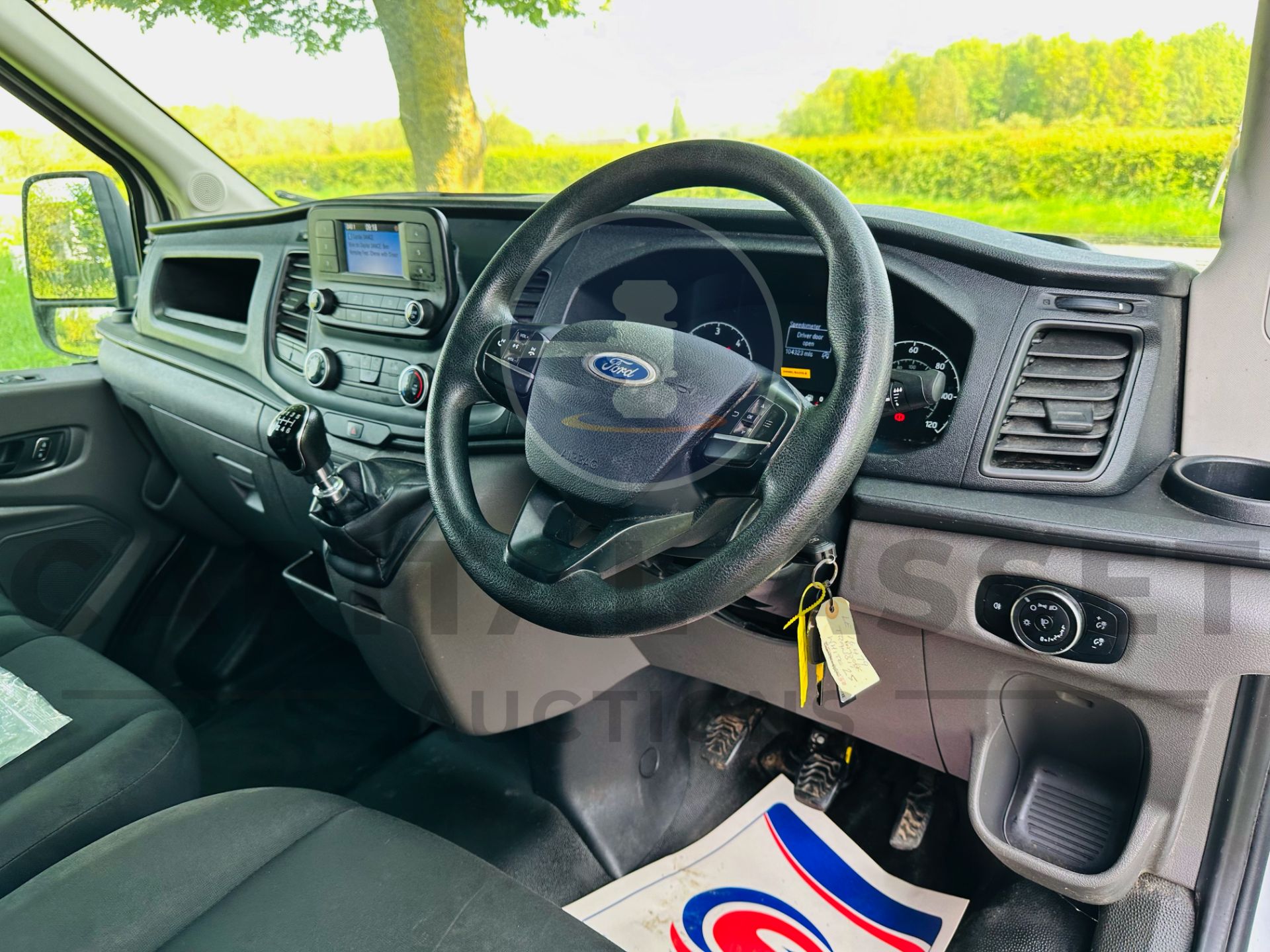 FORD TRANSIT 130 T350 RWD *LWB HI-ROOF* (2021 - EURO 6) 2.0 TDCI 'ECO-BLUE' *LEADER EDITION* - Image 20 of 31