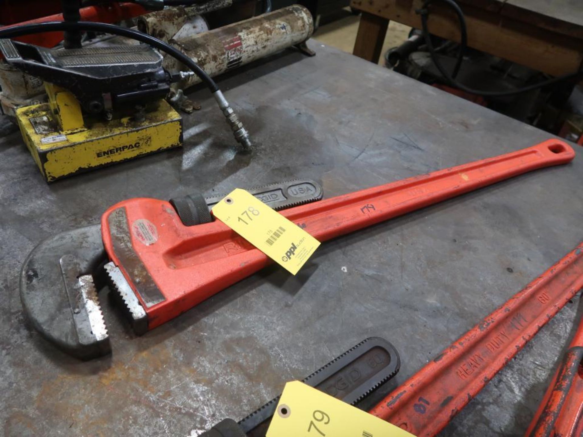 Pipe Wrench