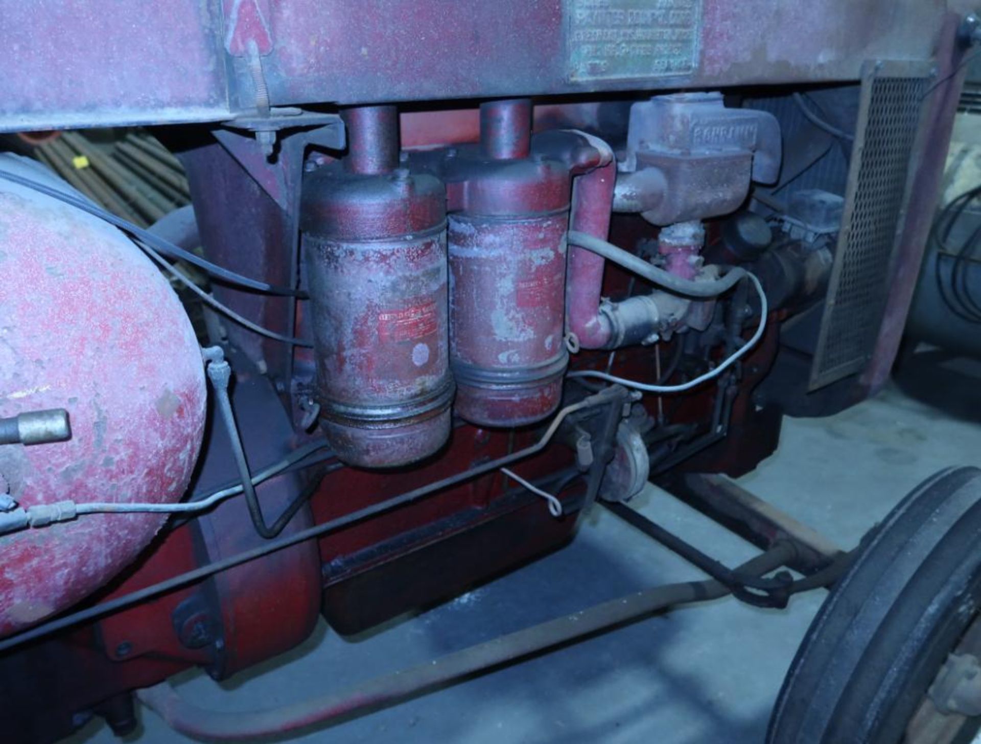 Classic Schram Farm Tractor - Image 5 of 7