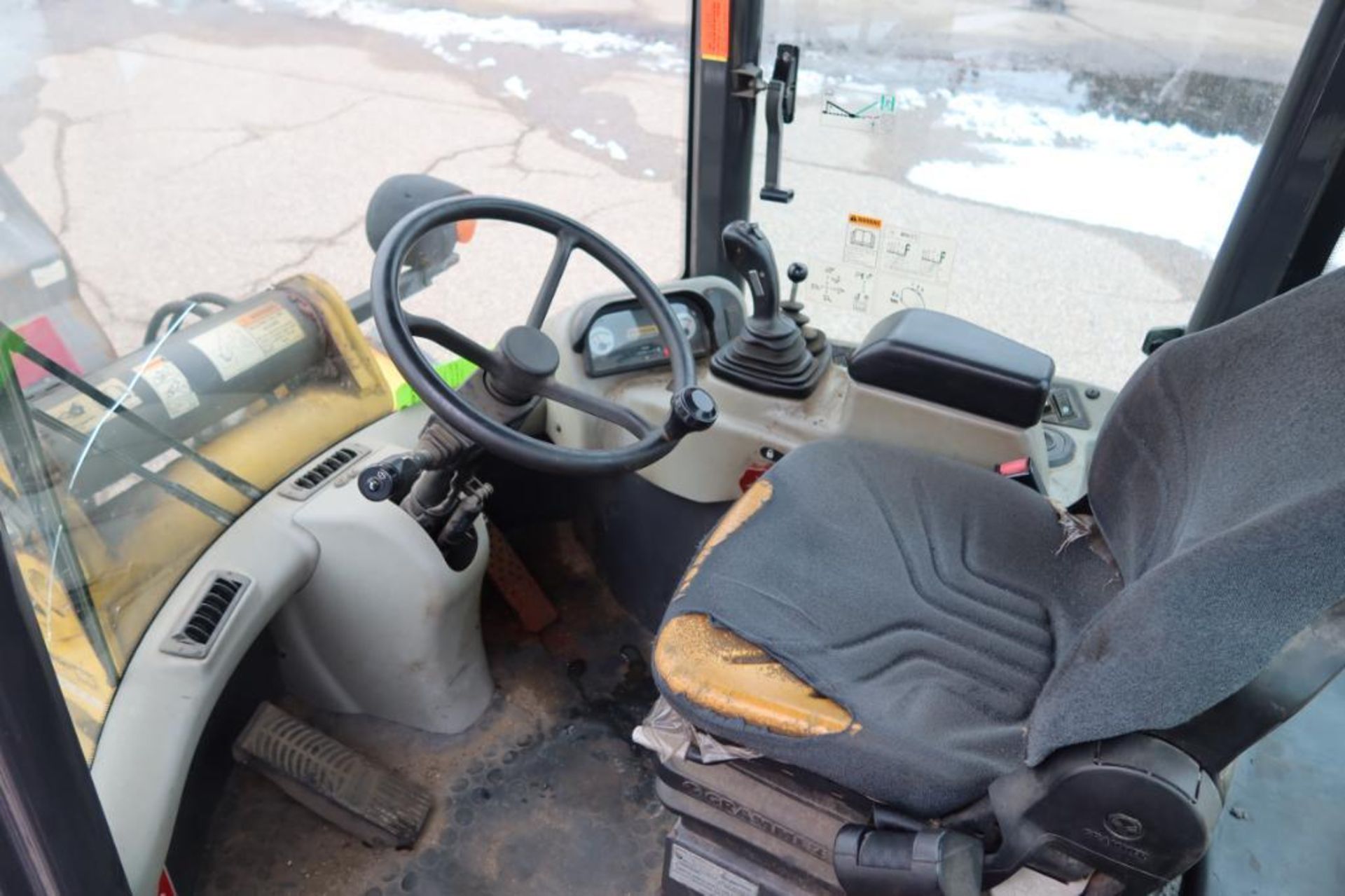 Wheel Loader - Image 8 of 13