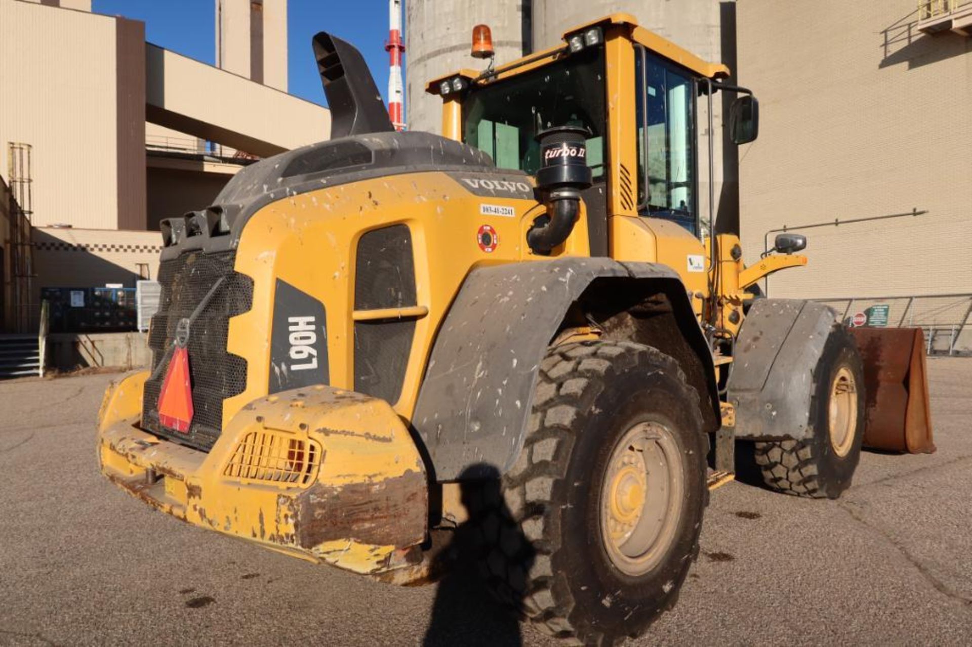 Front End Loader - Image 17 of 17