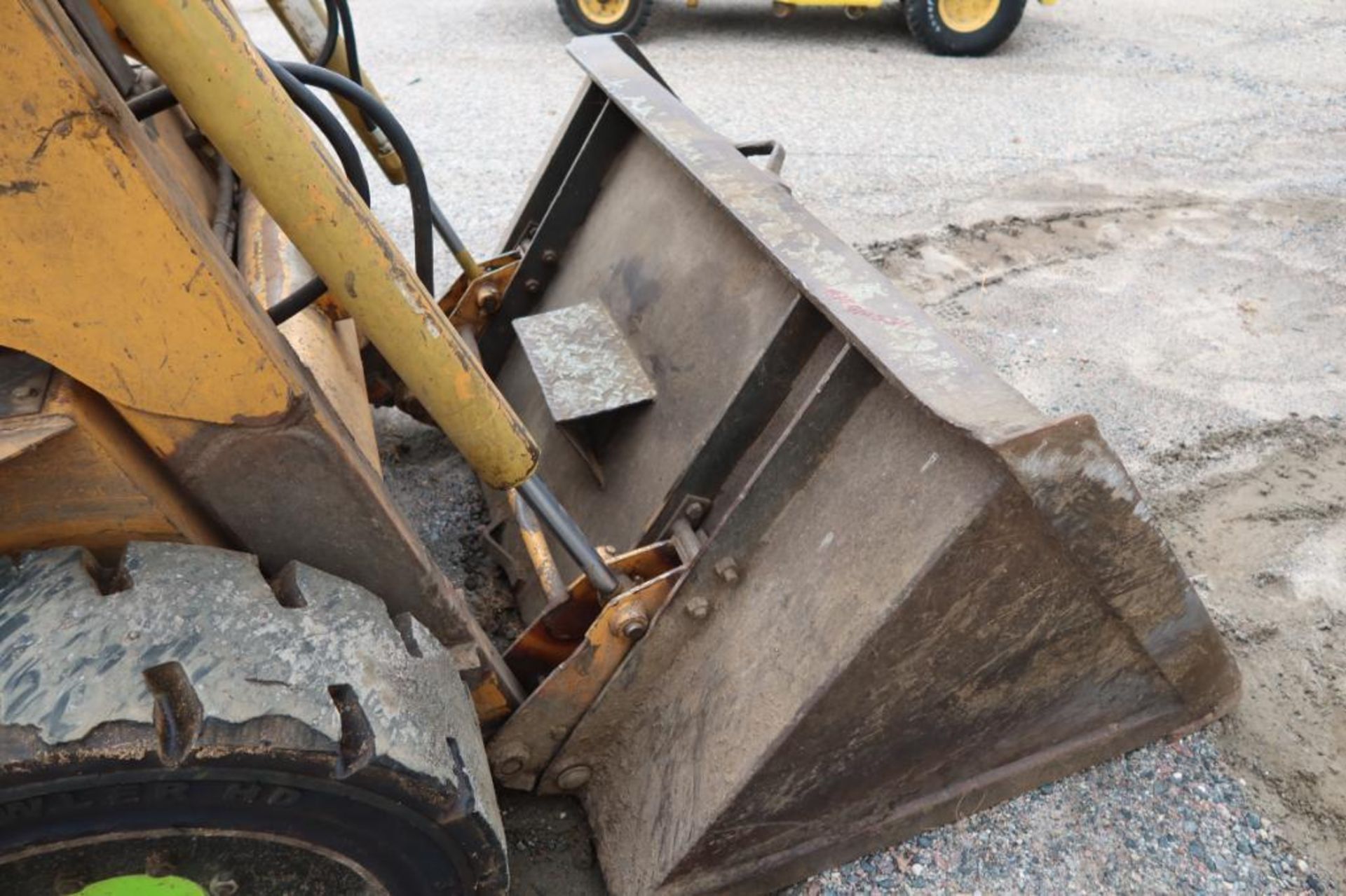 Skid Steer - Image 4 of 8