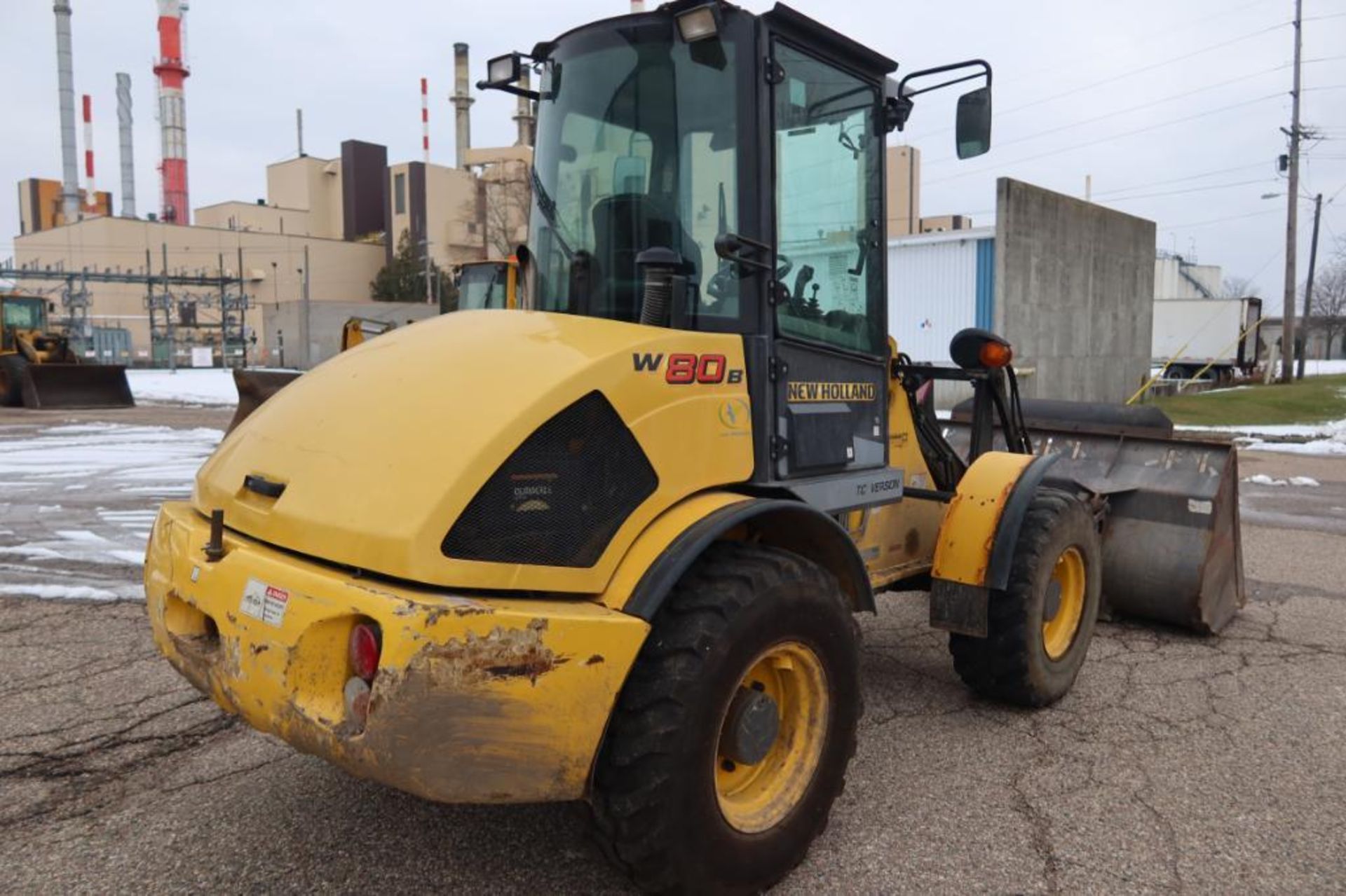 Wheel Loader - Image 2 of 13