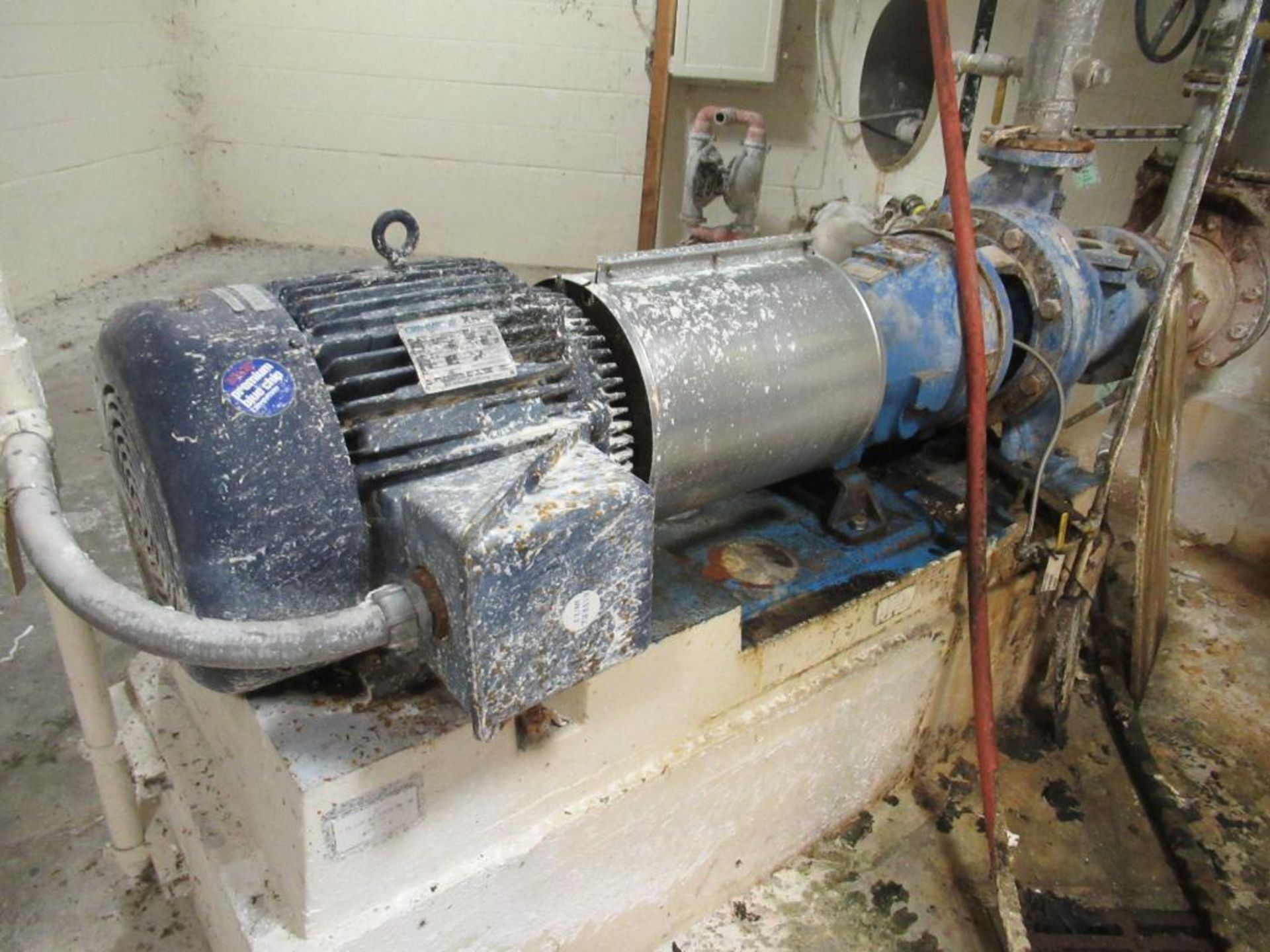 Broke Silo Pumps - Image 3 of 4