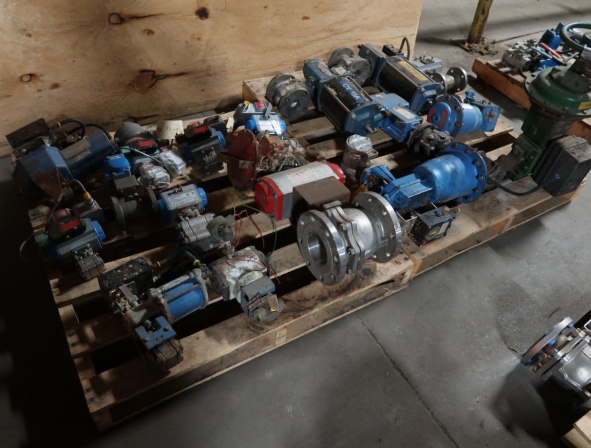 Manual Valves - Image 3 of 3