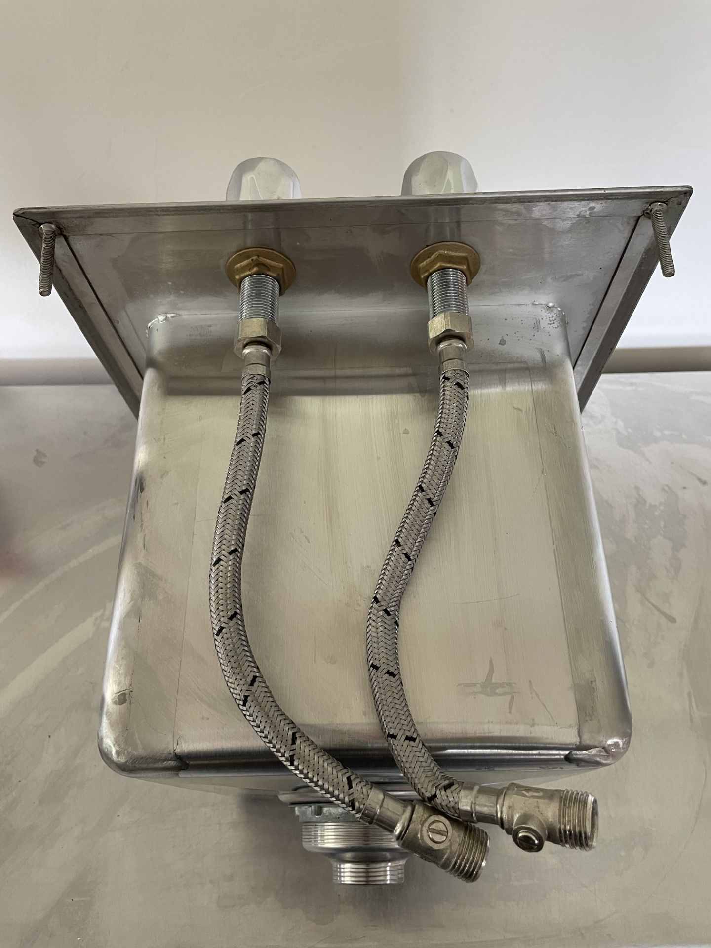 Adexa Drop-in Bar Sink. 1 Bowl. Stainless Steel with Taps. 1.3mm 304 stainless steel top. 1.0mm - Image 4 of 4