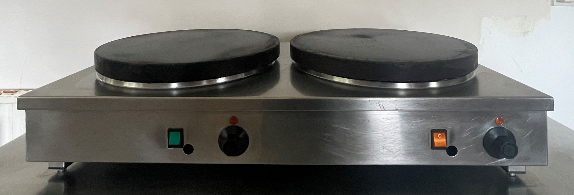 Krampouz Crepe Maker Cast Iron 2 Round Griddle. 2 x 3300W Griddle. 16A. Made in France. 2 x Power