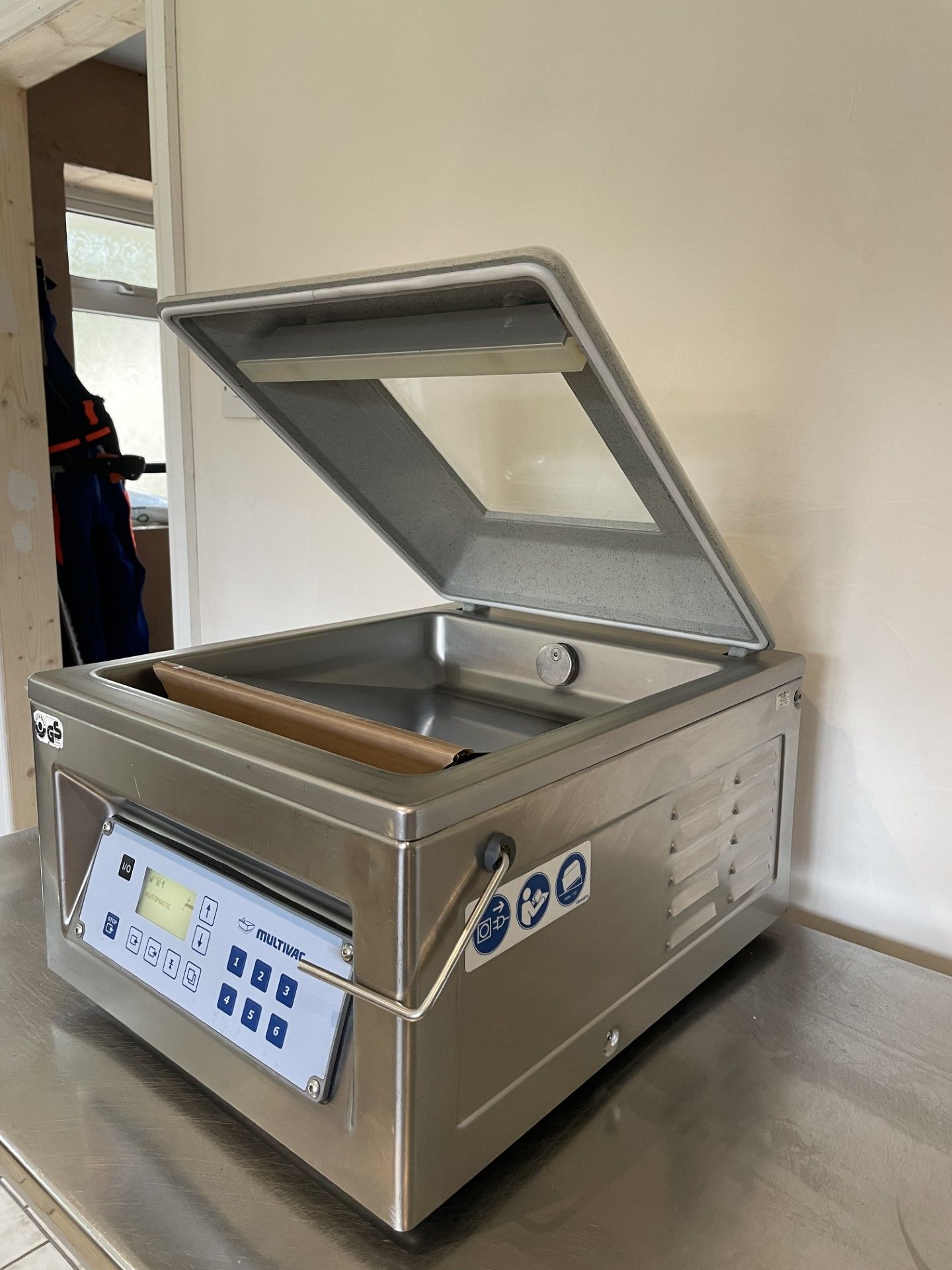 Multivac C100 Vacuum Packer. Manafacture Year 2013 Dimensions330(H) x 400(W) x 500(D)mm - Image 4 of 11
