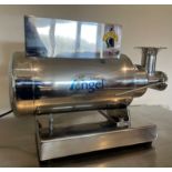 Angel Juicer Commercial 20K. Model UF - 60D23. The Angel Juicer commercial range is perfect for when