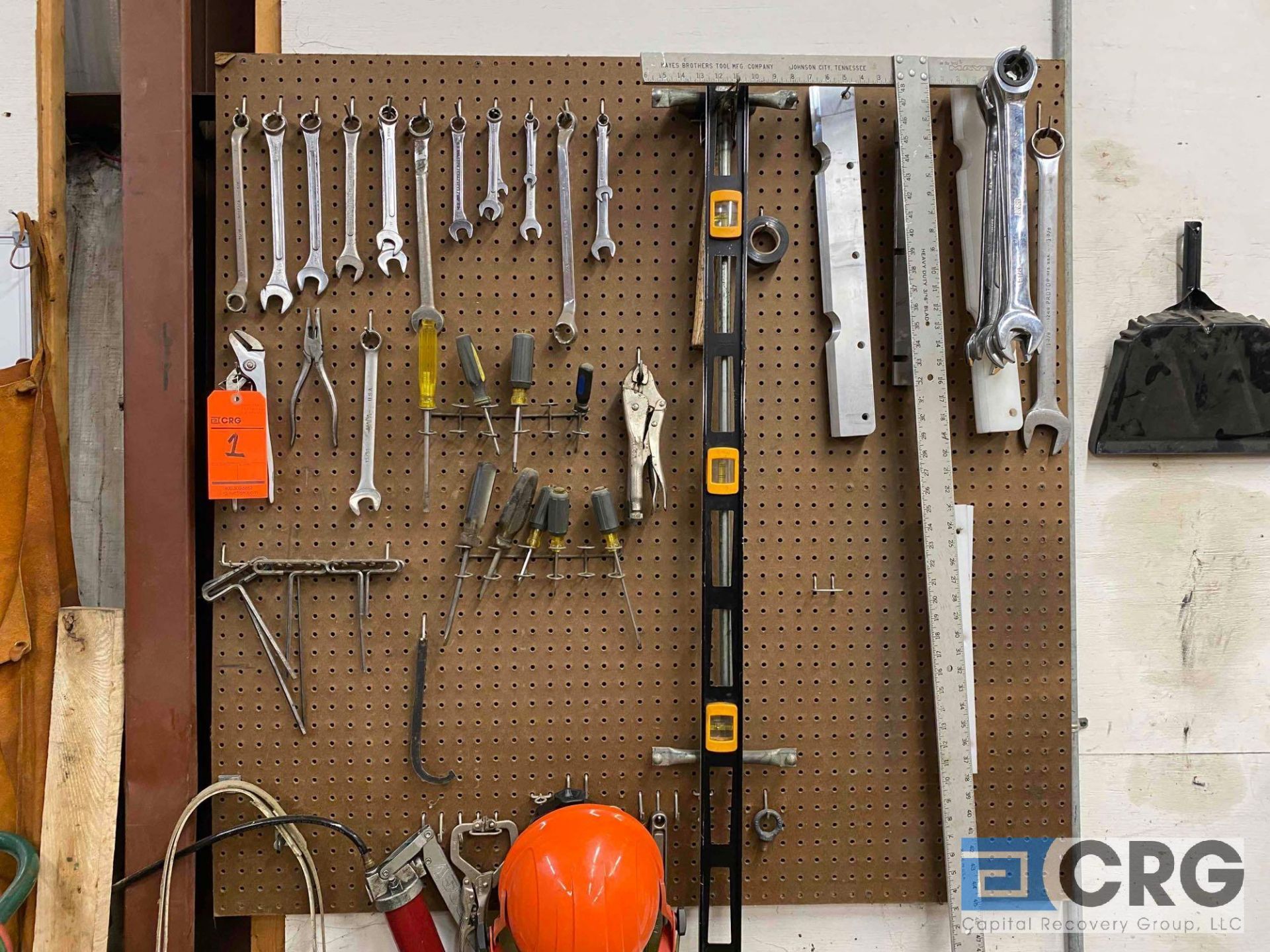 Lot of assorted hand tools, including wrenches, tapes, cutters, hammers, levels, screwdrivers, - Image 2 of 3