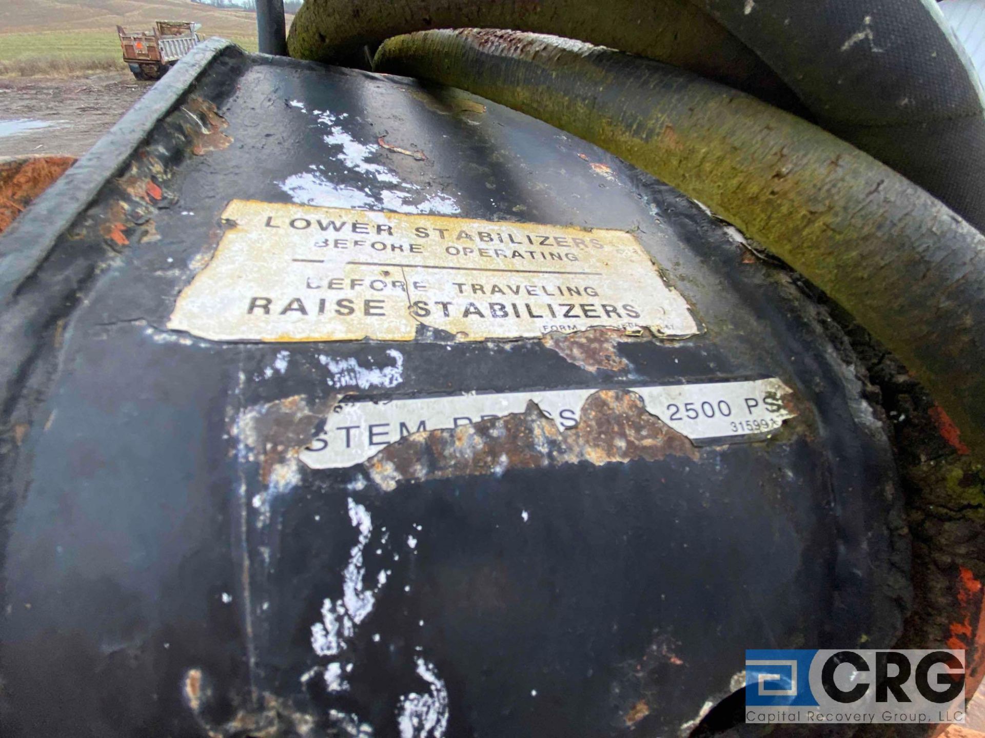 Ford 800 truck body (DNR) with log-grapple turret-LOCATED IN PINE VALLEY - Image 11 of 11