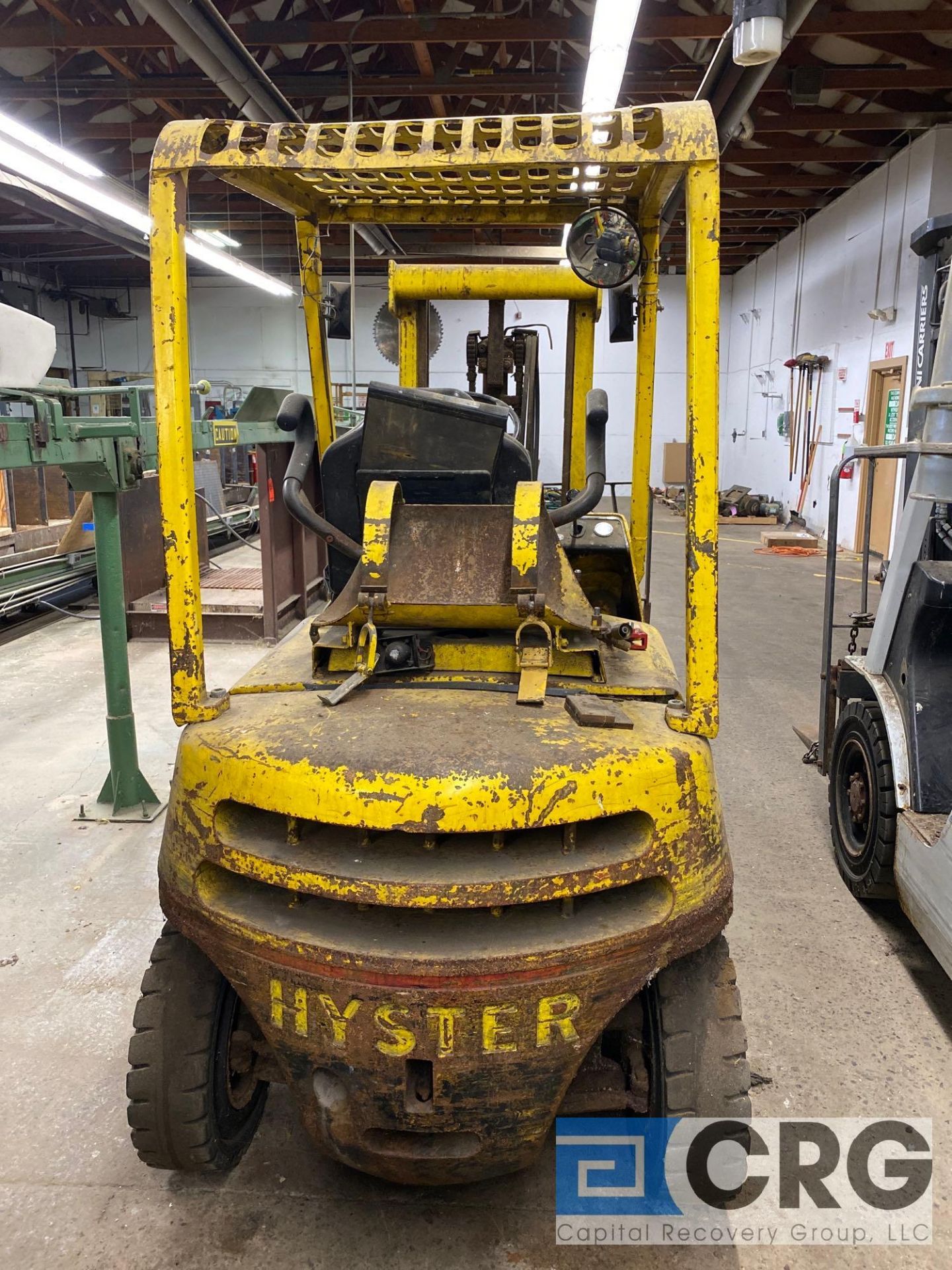 Hyster H40 challenger 40 LP, forklift, solid tire, 118 max mast height, 4850lb. max capacity, SN