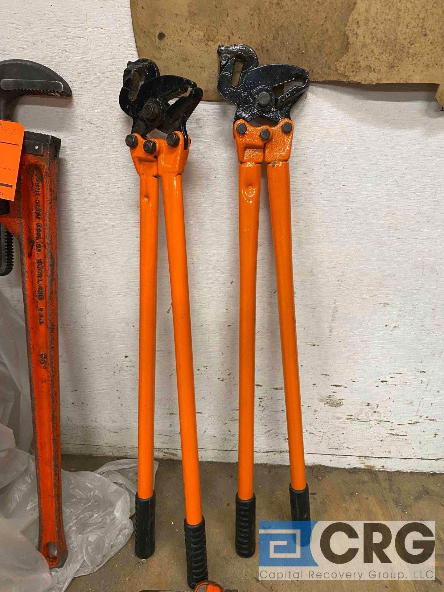 Lot of assorted pipe wrenches 36in. - 12in.-LOCATED IN PINE VALLEY - Image 3 of 5