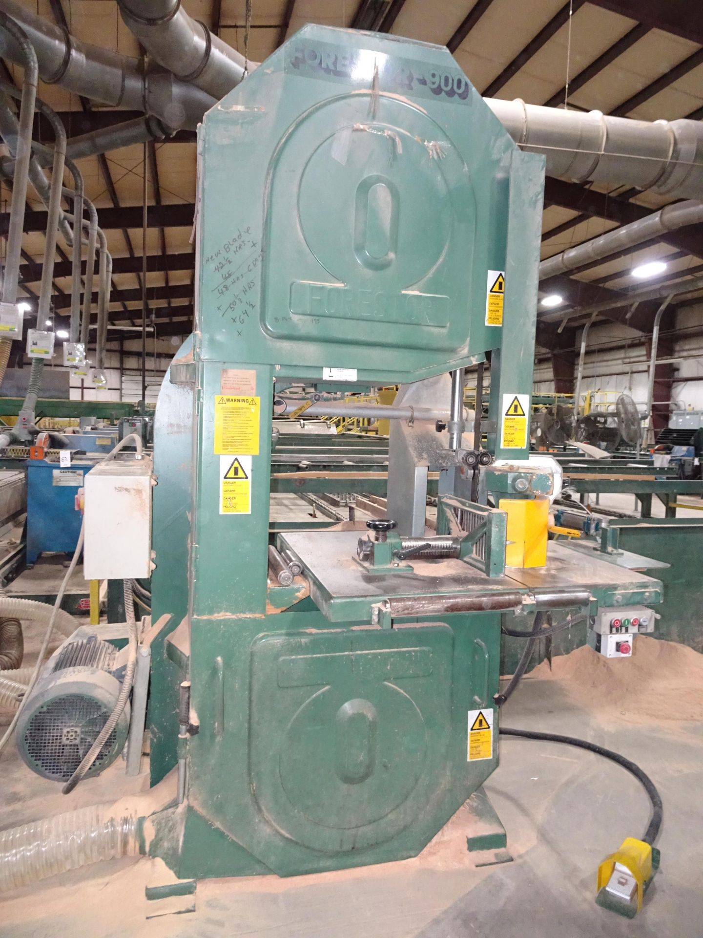 Forester Model 900 Industrial Bandsaw - Image 5 of 5