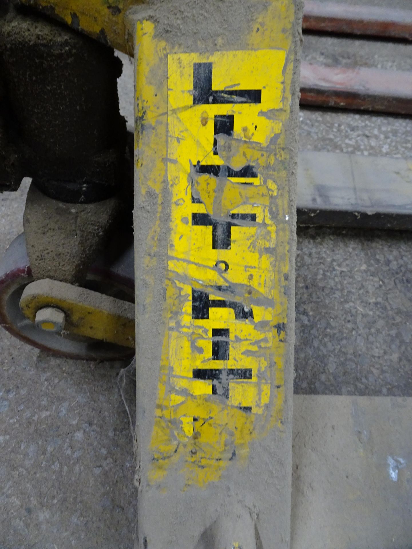 Liftrite Pallet Jack - Image 2 of 2