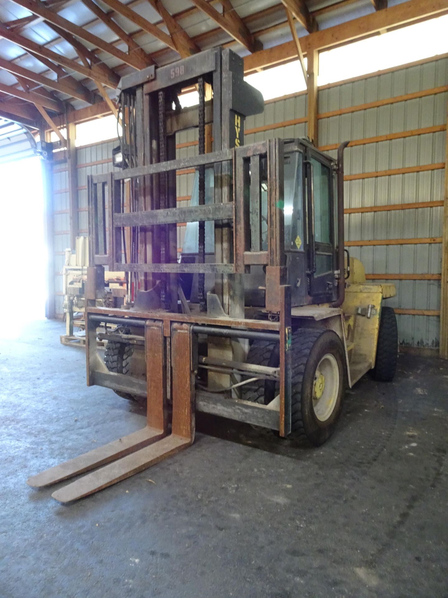 Hyster Model H190XL 16,600 lb Capacity Diesel Forklift - Image 3 of 4