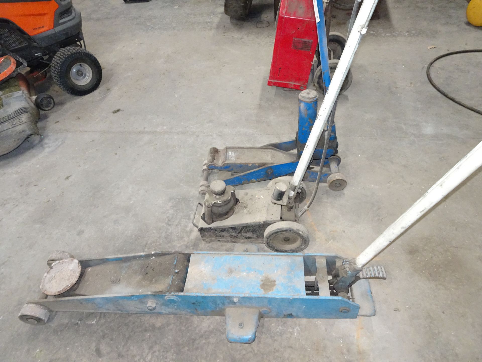 Lot: (3) Assorted Floor Jacks - Image 2 of 3