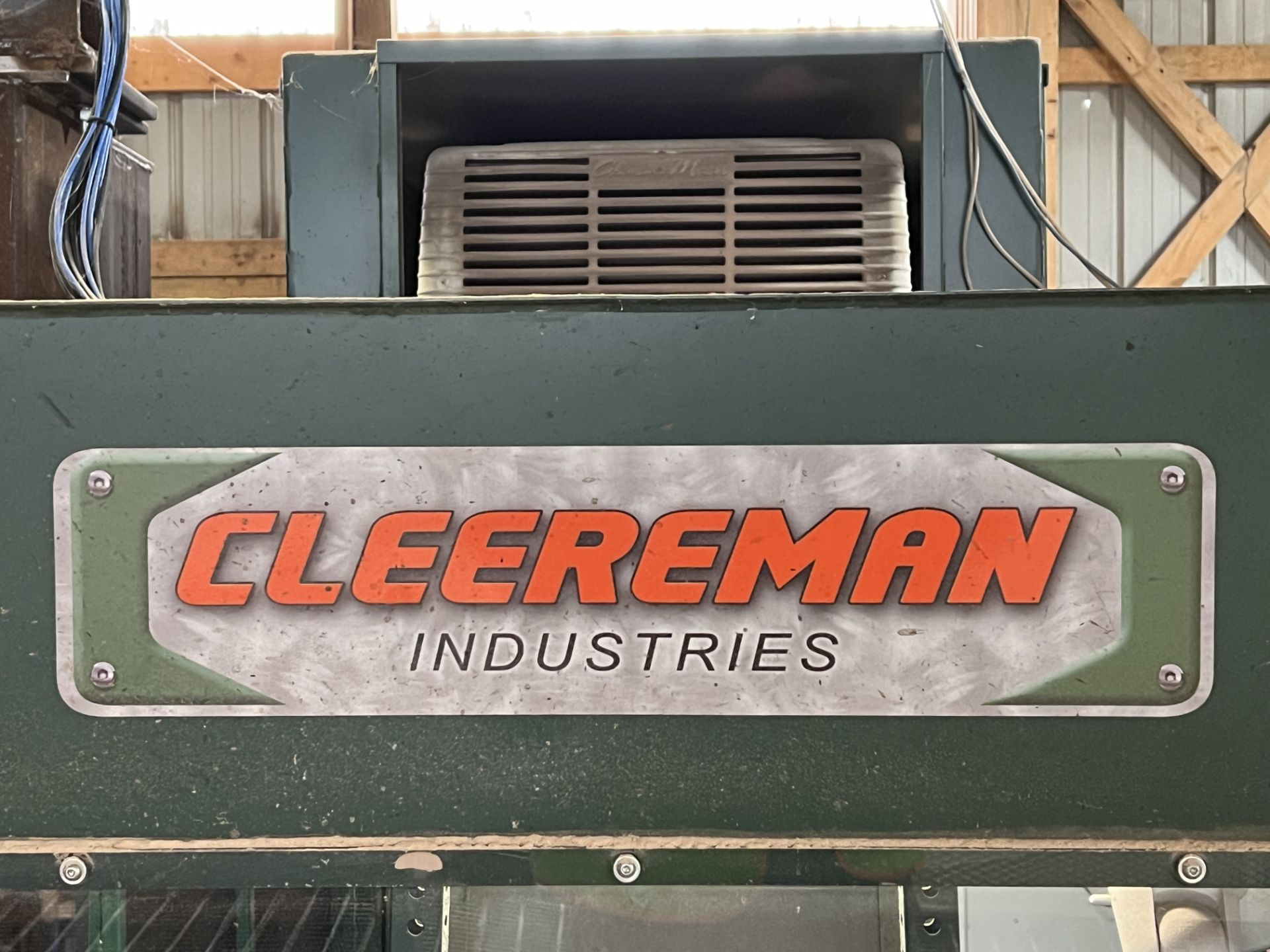 2015 Clearman/PHL 48" Vertical Band Saw Mill - Image 3 of 16