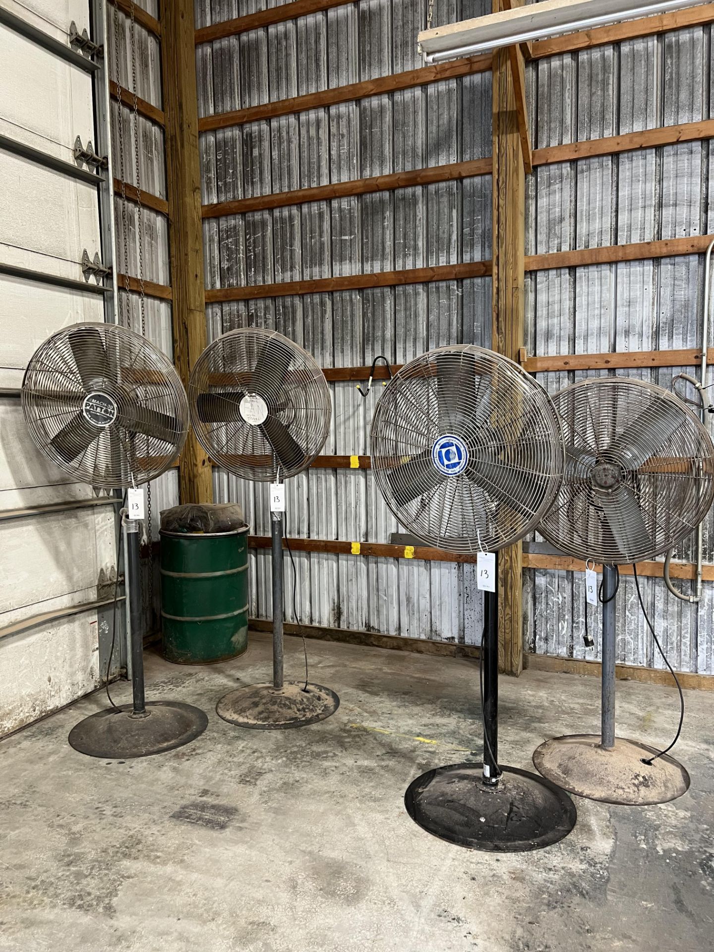 Lot: (4) Assorted Pedestal Fans