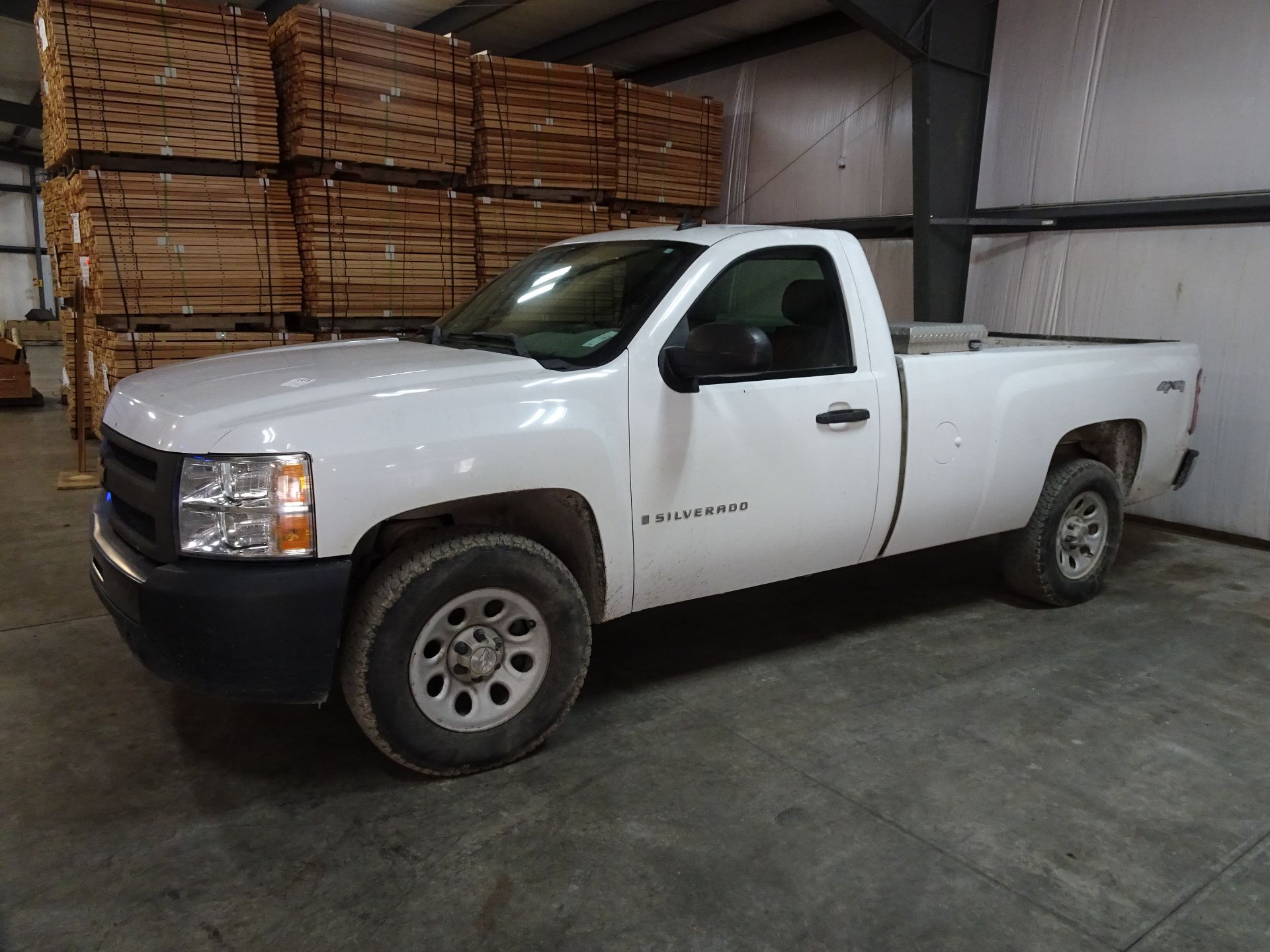 2009 Chevrolet Model Silverado 4 x 4 Pickup Truck