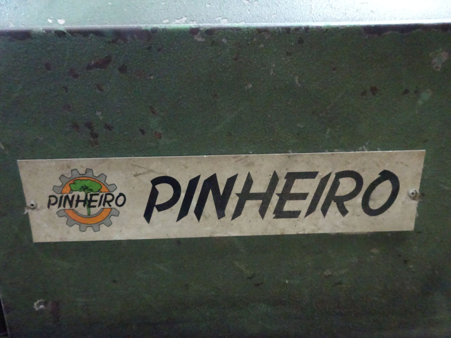 Pinheiro 5-Blade Straight Line Rip Saw w/ Built In Dust Collection - Image 2 of 5