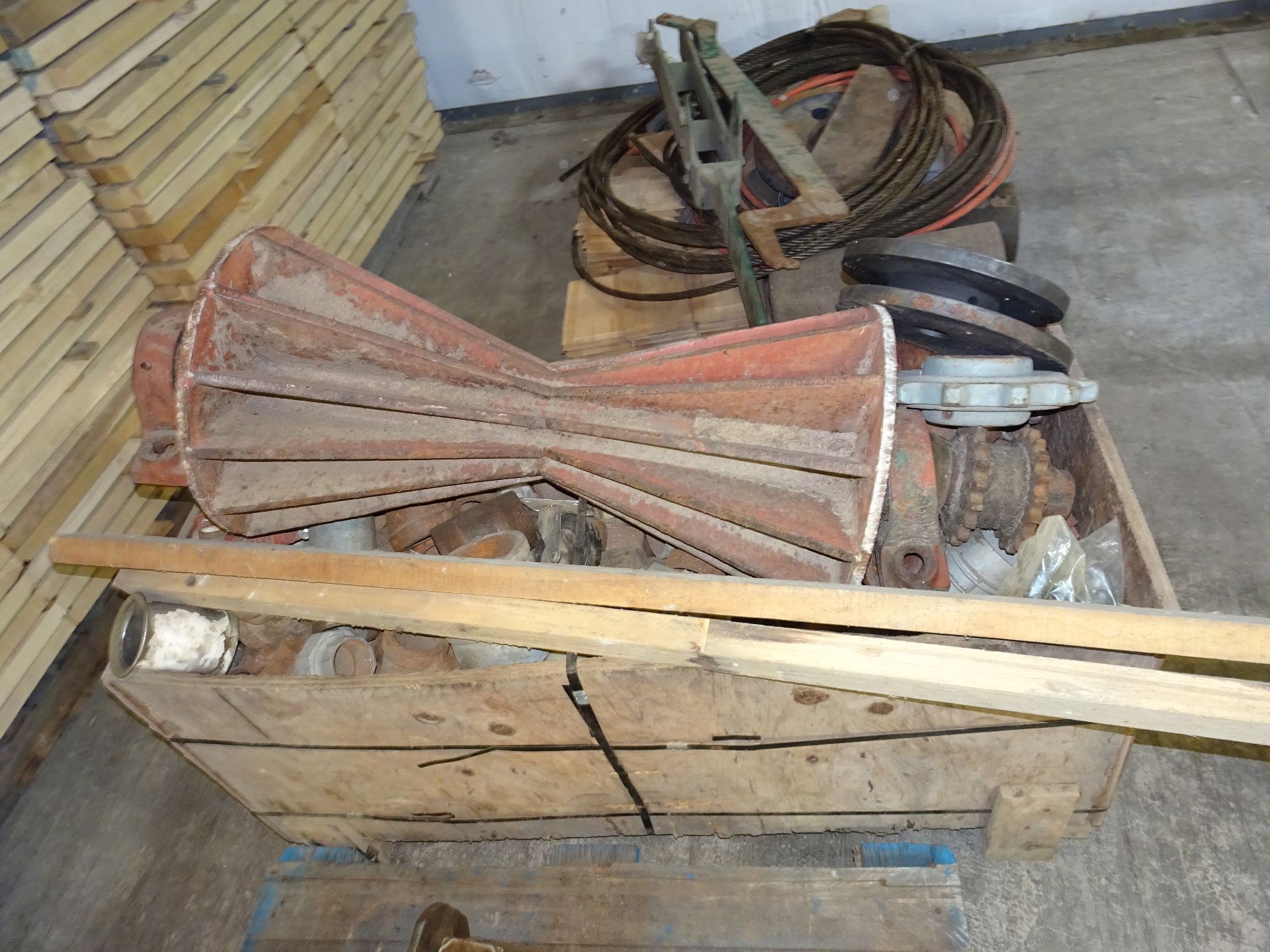 Lot: (5) Pallets of Assorted Machine Parts - Image 5 of 7