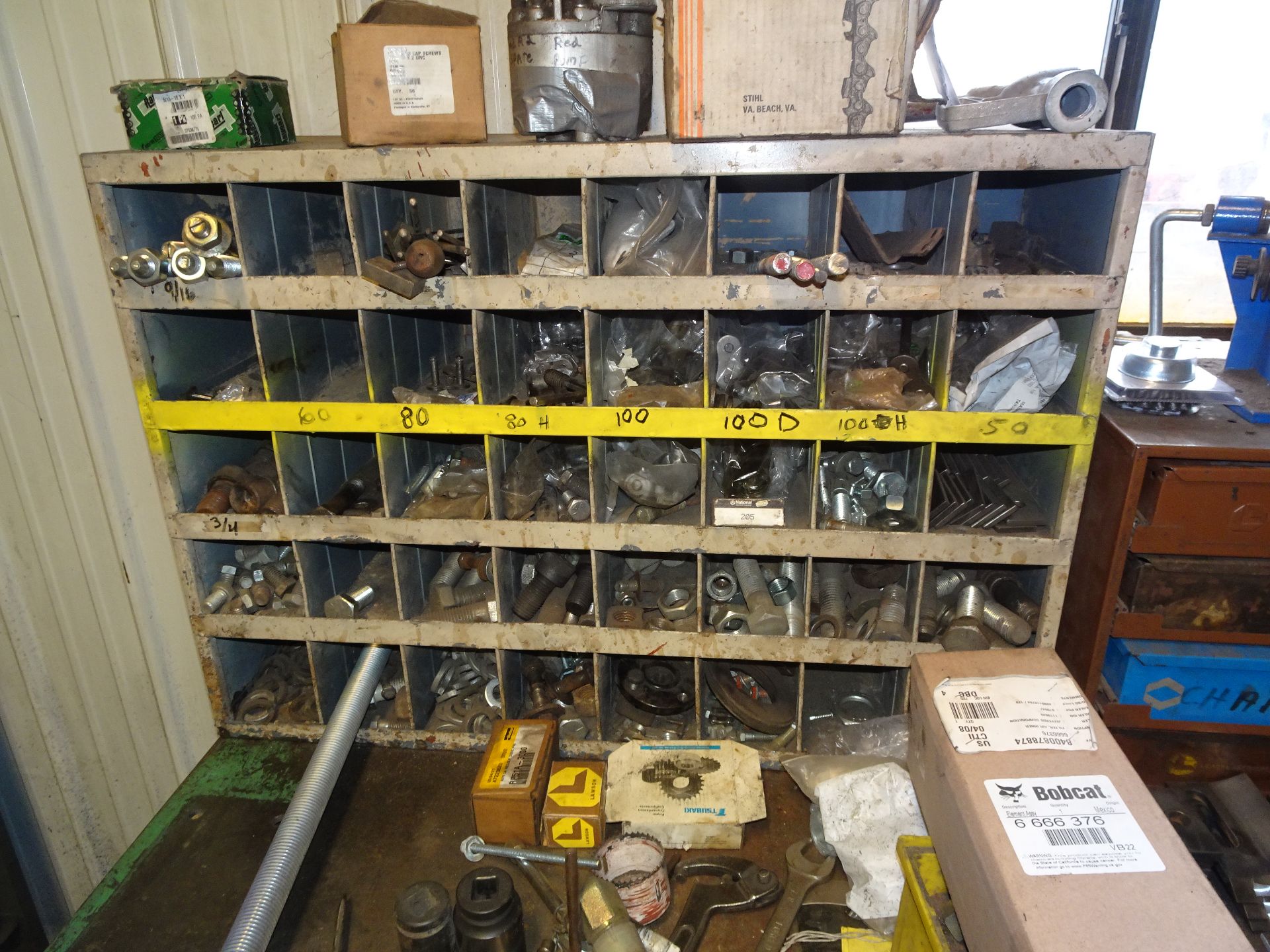 Lot: Stronghold Cabinet with Tools - Image 6 of 11