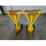 Lot: (2) Trailer Jack Stands